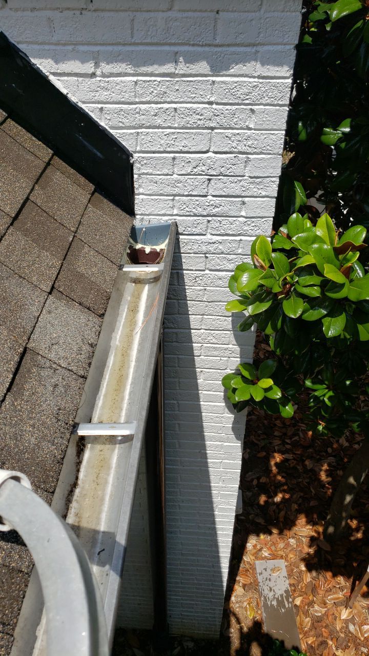 House Wash using cleaner by Power Wash Masters LLC