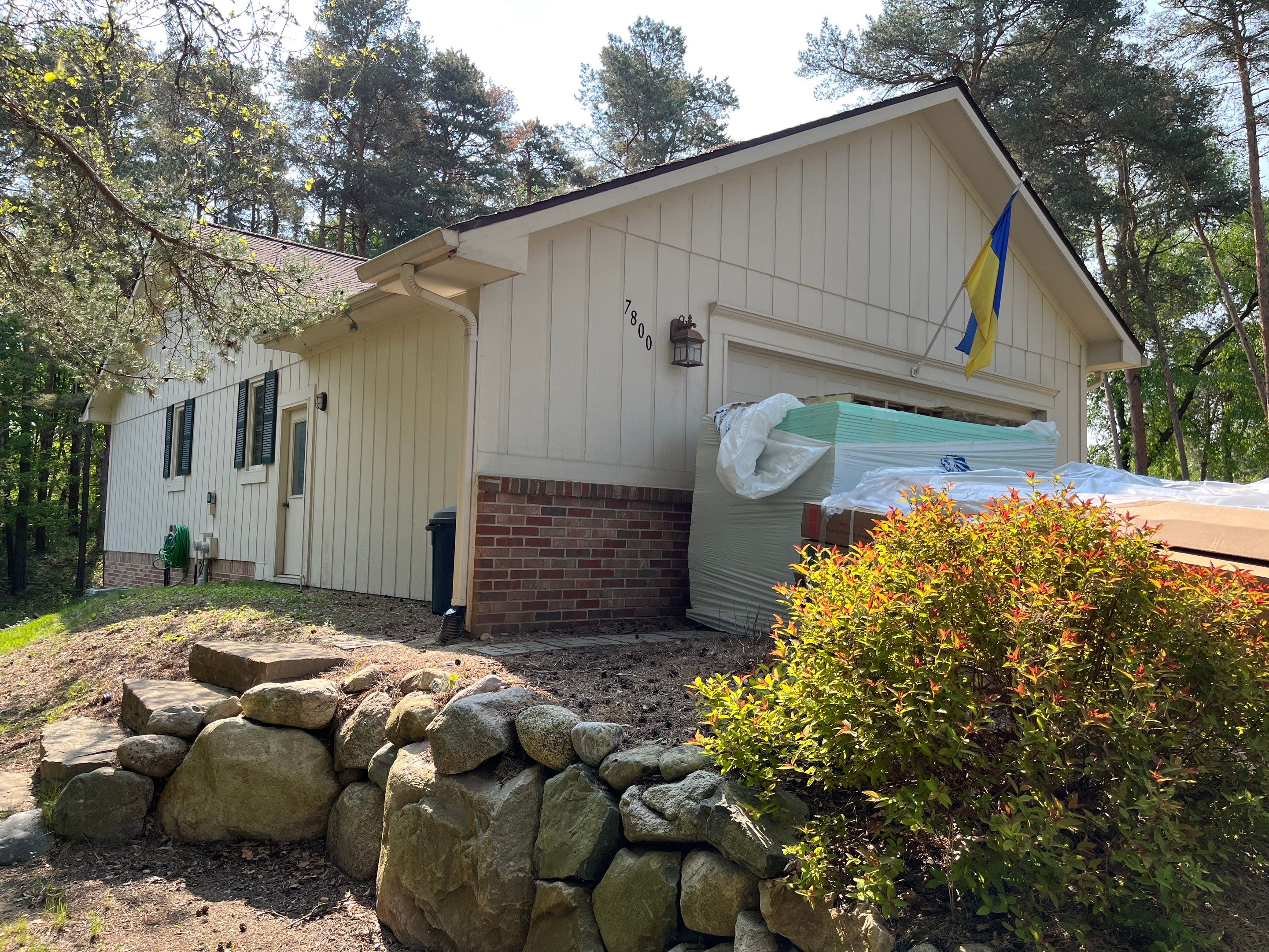 Siding Replacement using CertainTeed Restoration Classis D4 by 180 Contractors