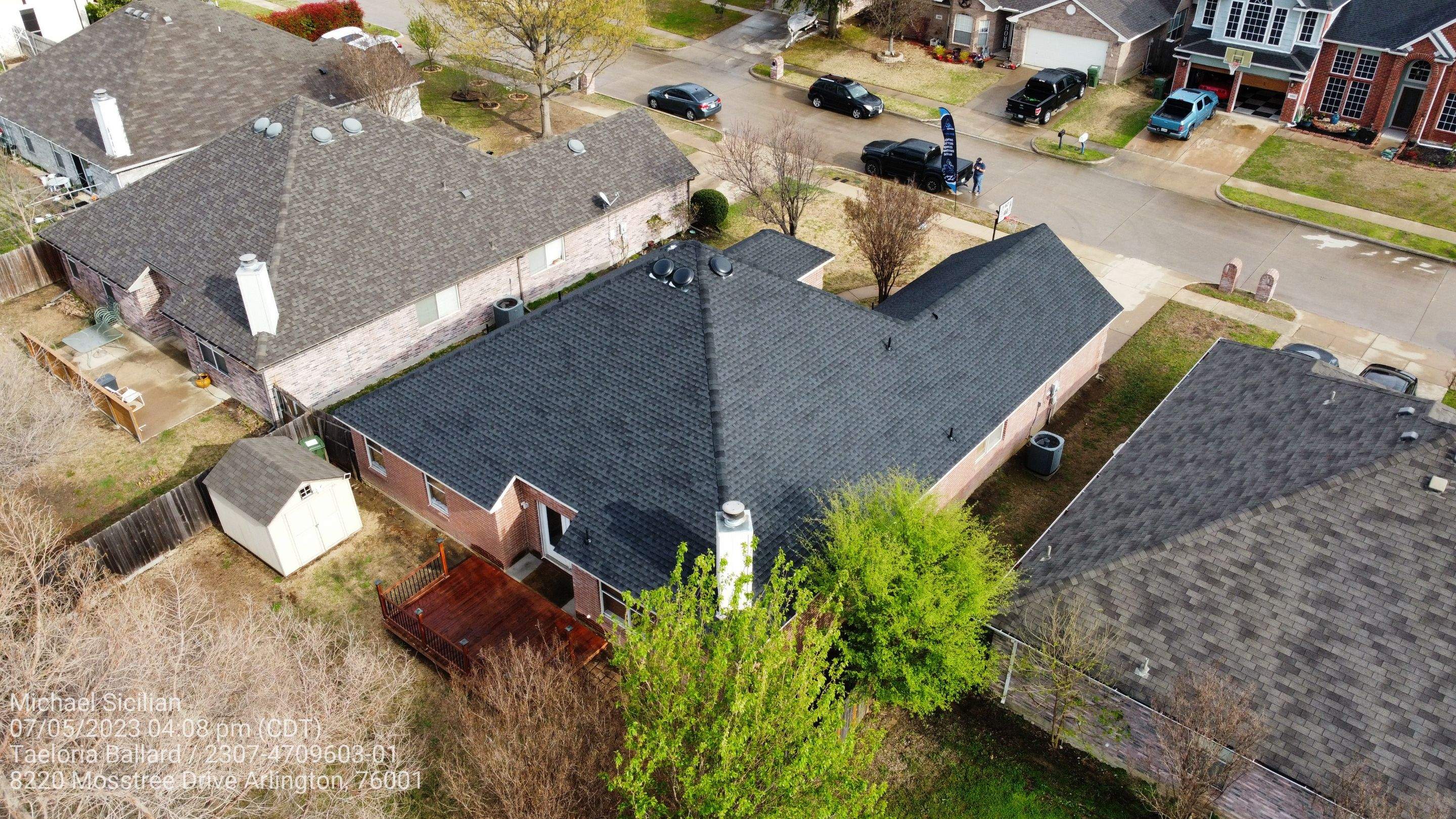 Project in Arlington  by Zeus Exteriors