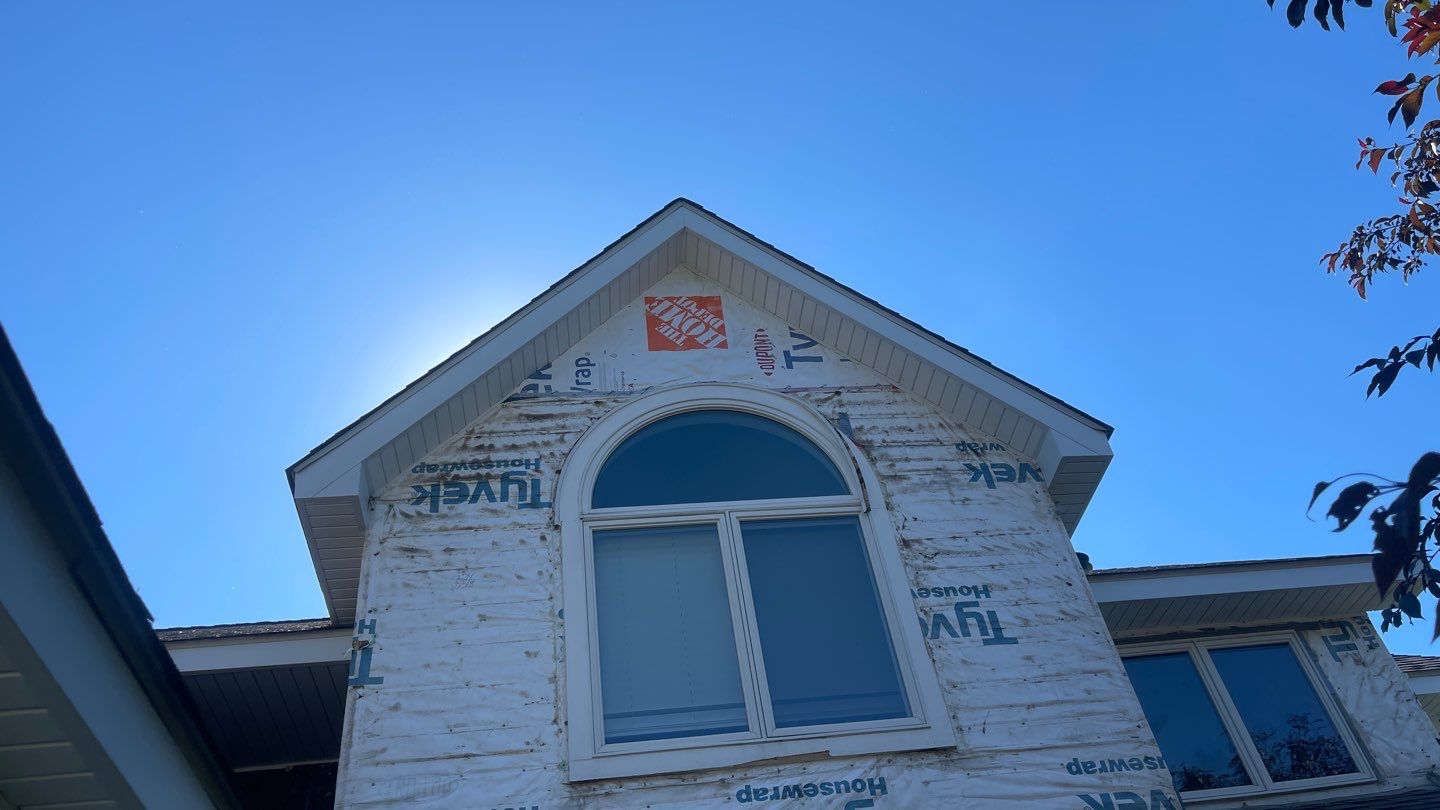 Siding Replacement using Certainteed Restoration Classic D4 by 180 Contractors