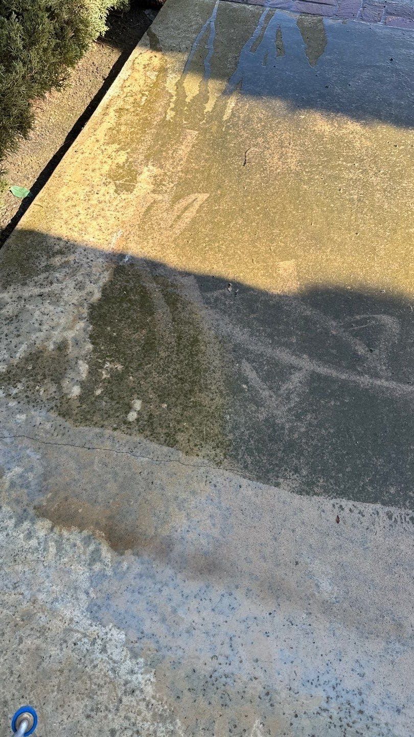 Mission Viejo Concrete Driveway Pressure Washing by Property Cleaning Experts