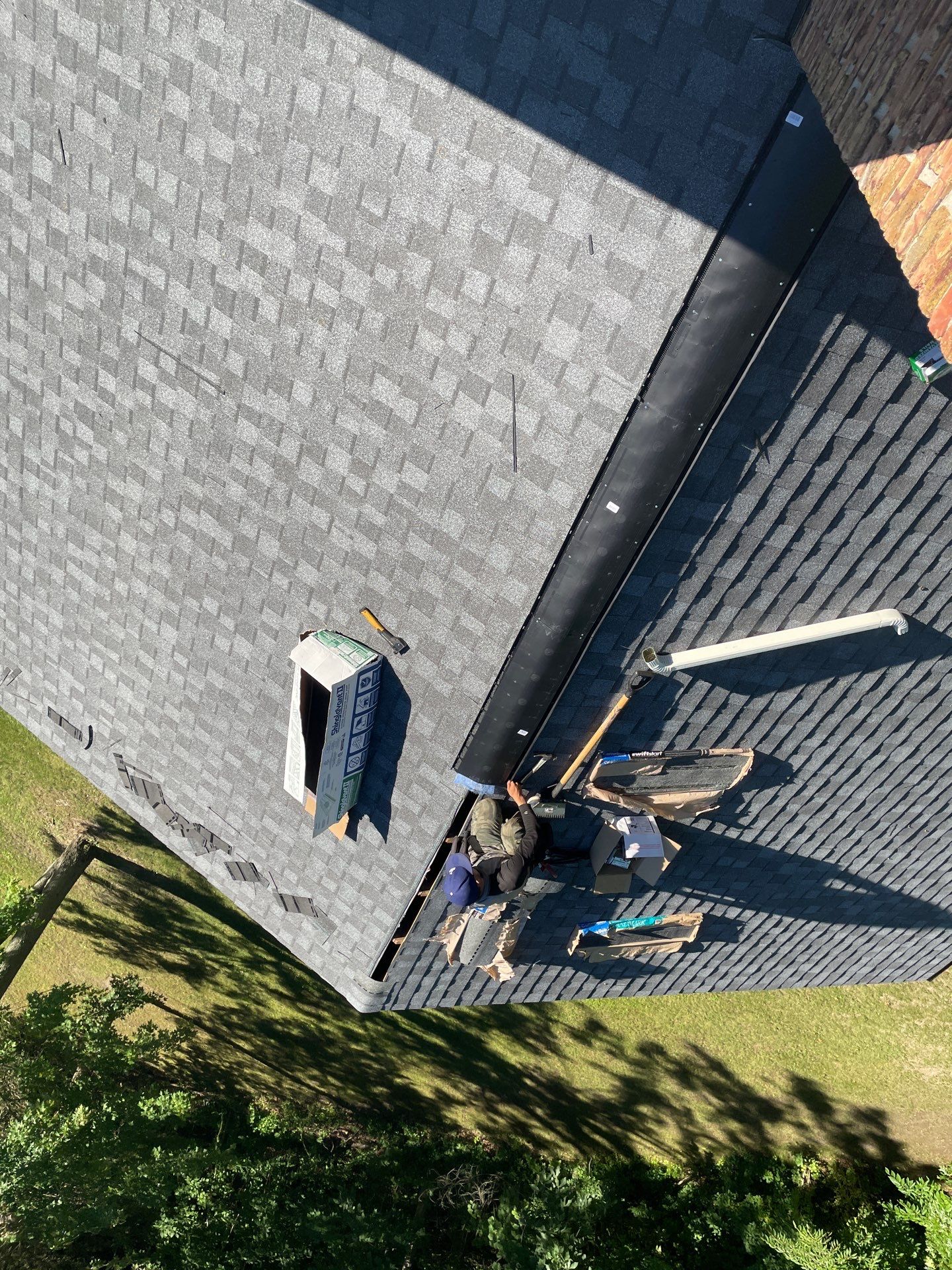 Roof Replacement using CertainTeed Landmark by 180 Contractors
