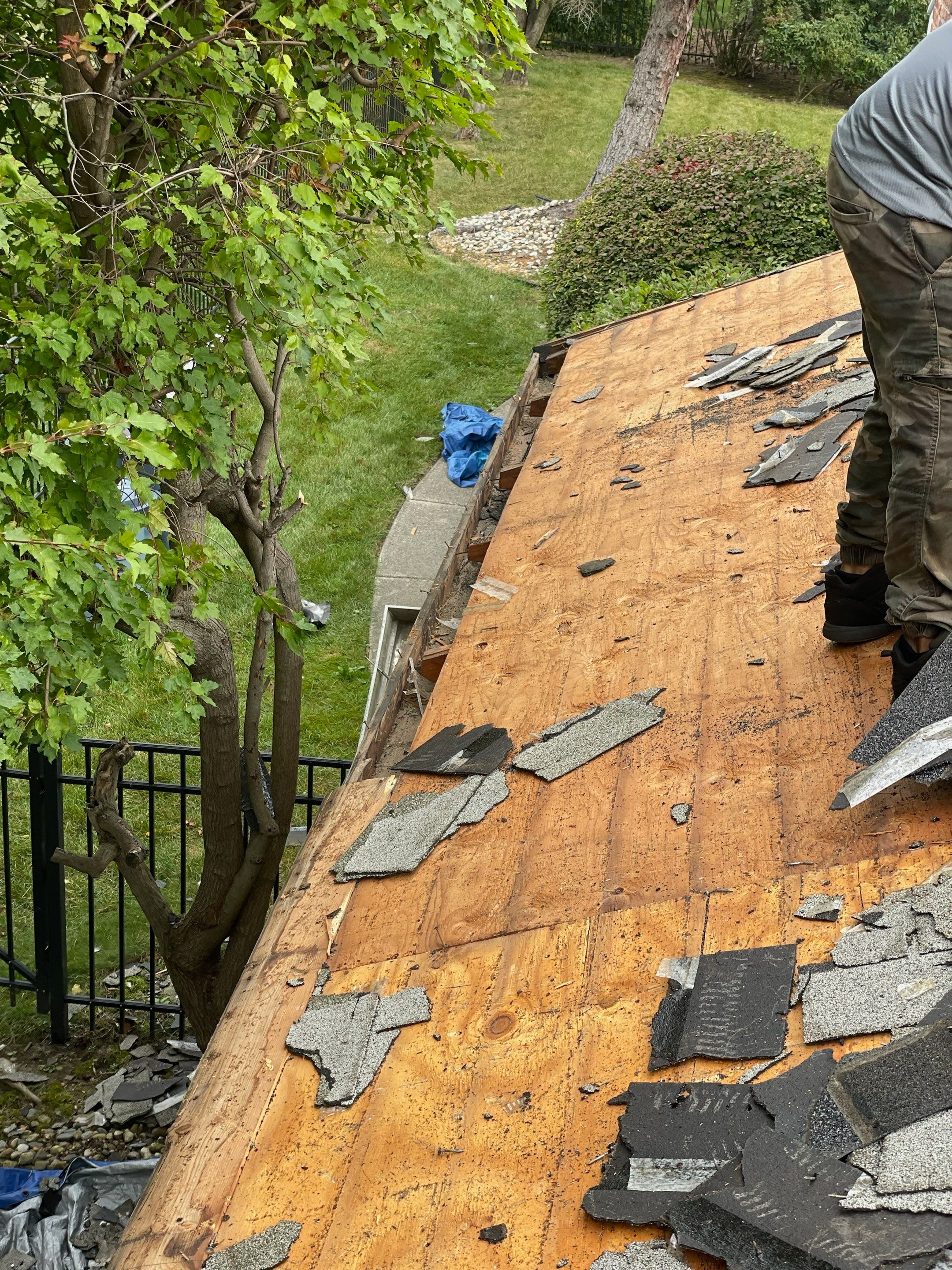 Roof Replacement using CertainTeed Landmark by 180 Contractors