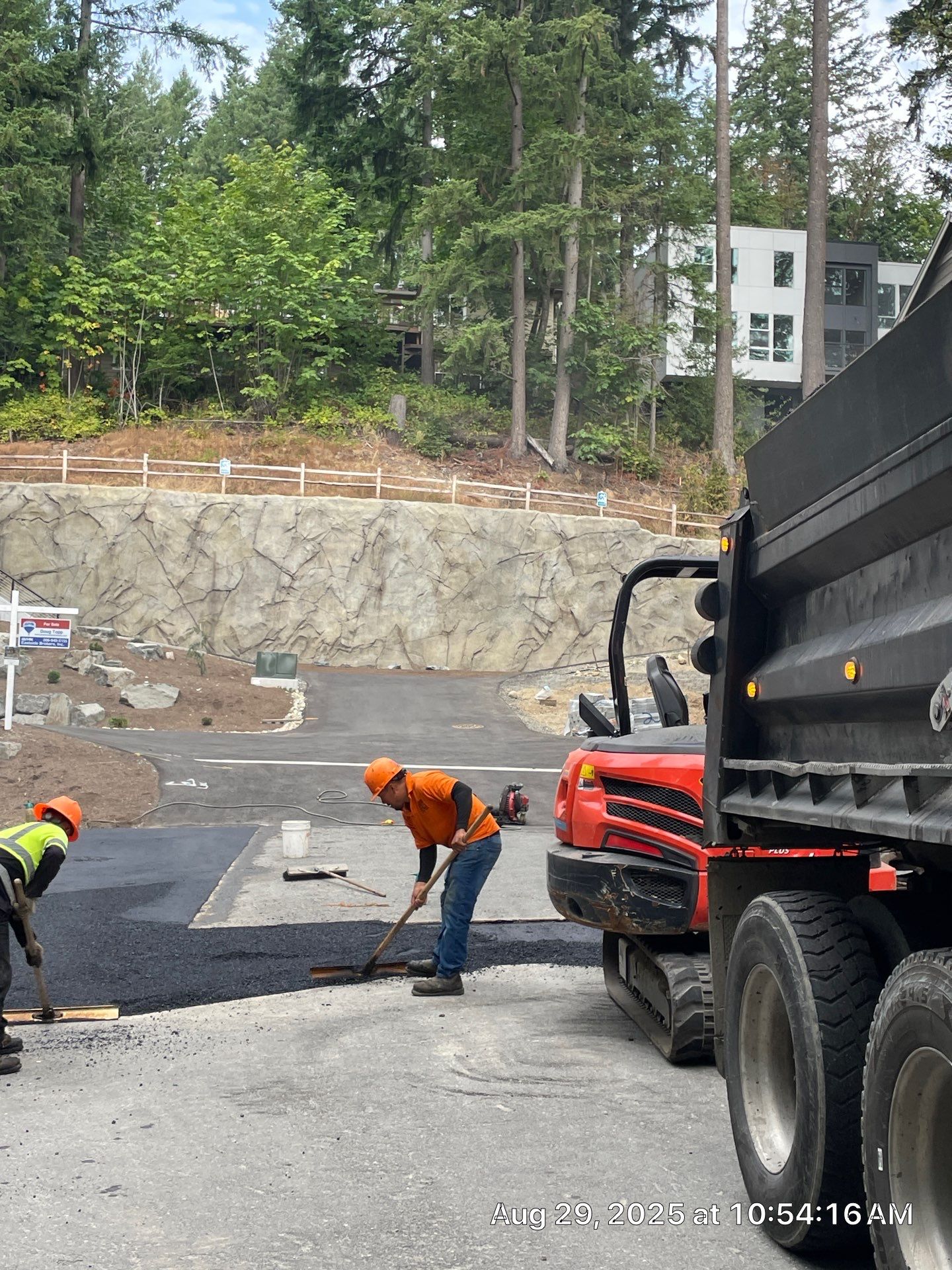 Asphalt Patch Repair | Sammamish  by Jireh Asphalt & Concrete Inc 