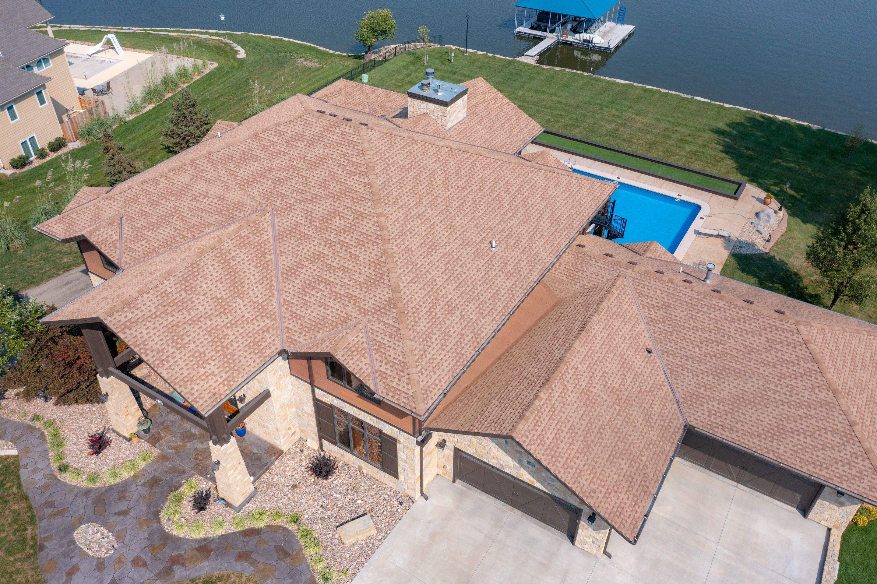 Residential Roofing Installation using DaVinci Bellaforte Shake in Black Oak by Eaton Roofing 