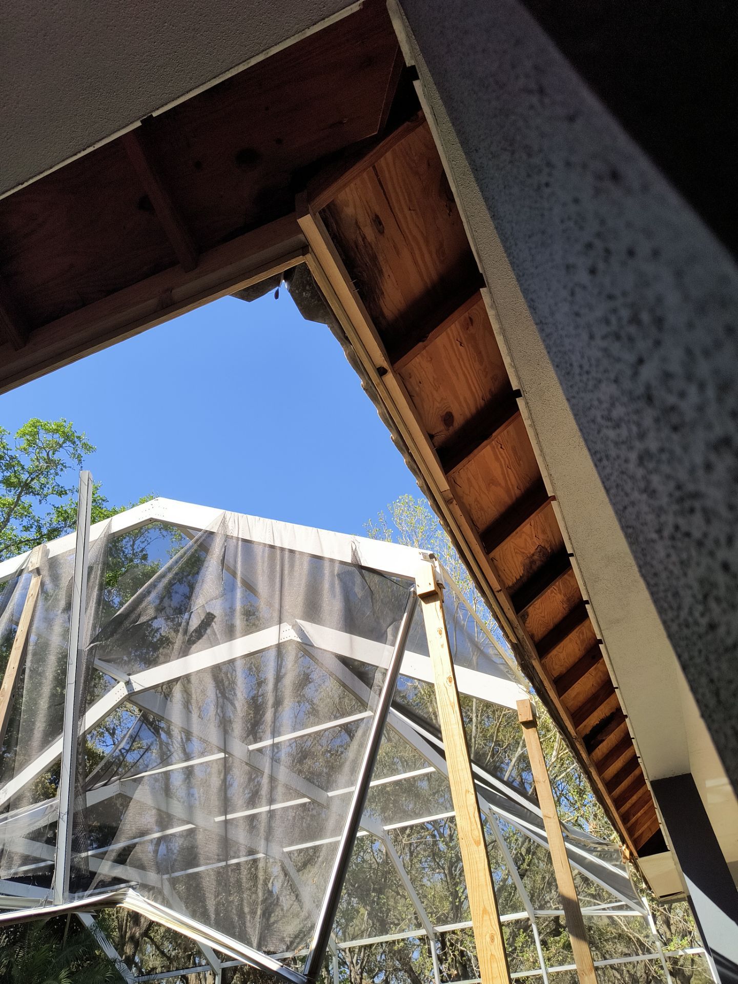 Complete Roofline Upgrade with Soffit, Fascia & Gutters Tampa FL by Gutter Professors