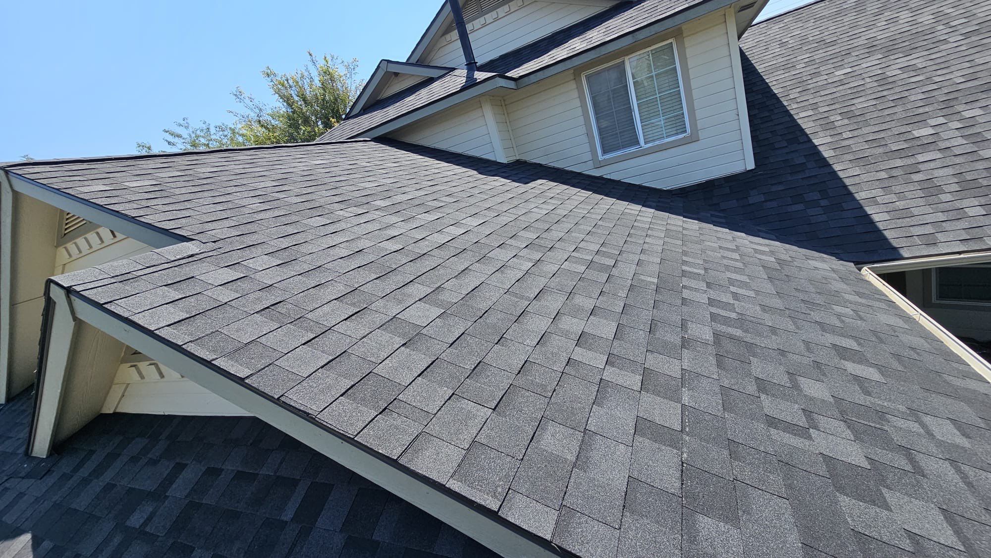 Asphalt Architectural Shingle Roof Replacement in Meridian, Idaho by Olive Roofing