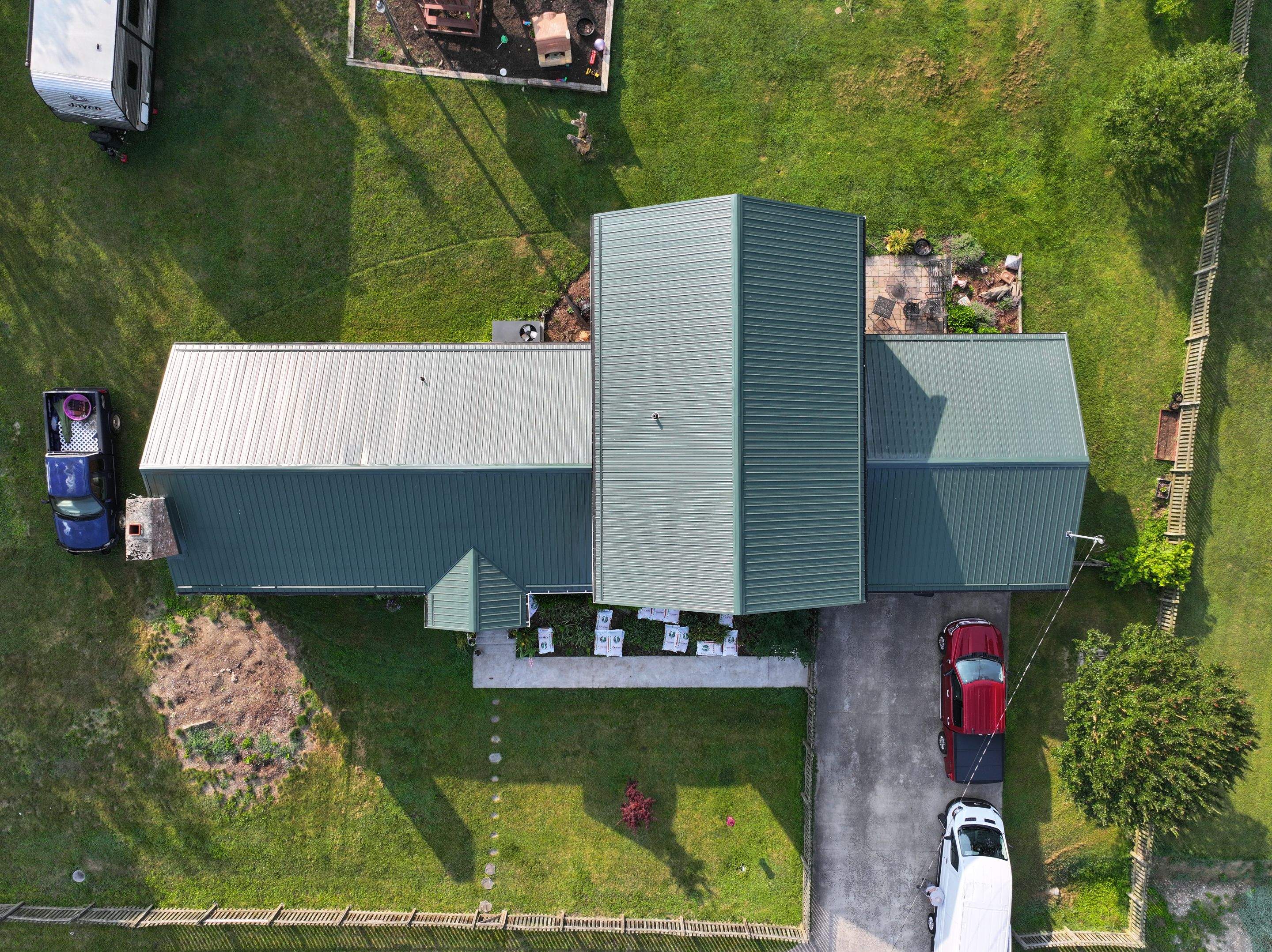 Vinson Residence by Omnia Roofing