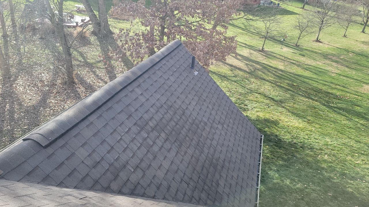 ATLAS PINNACLE COLOR: SCHOTCHGARD HEATHER DRIP EDGE: MUSKET BROWN by Eagle Eye Roofing