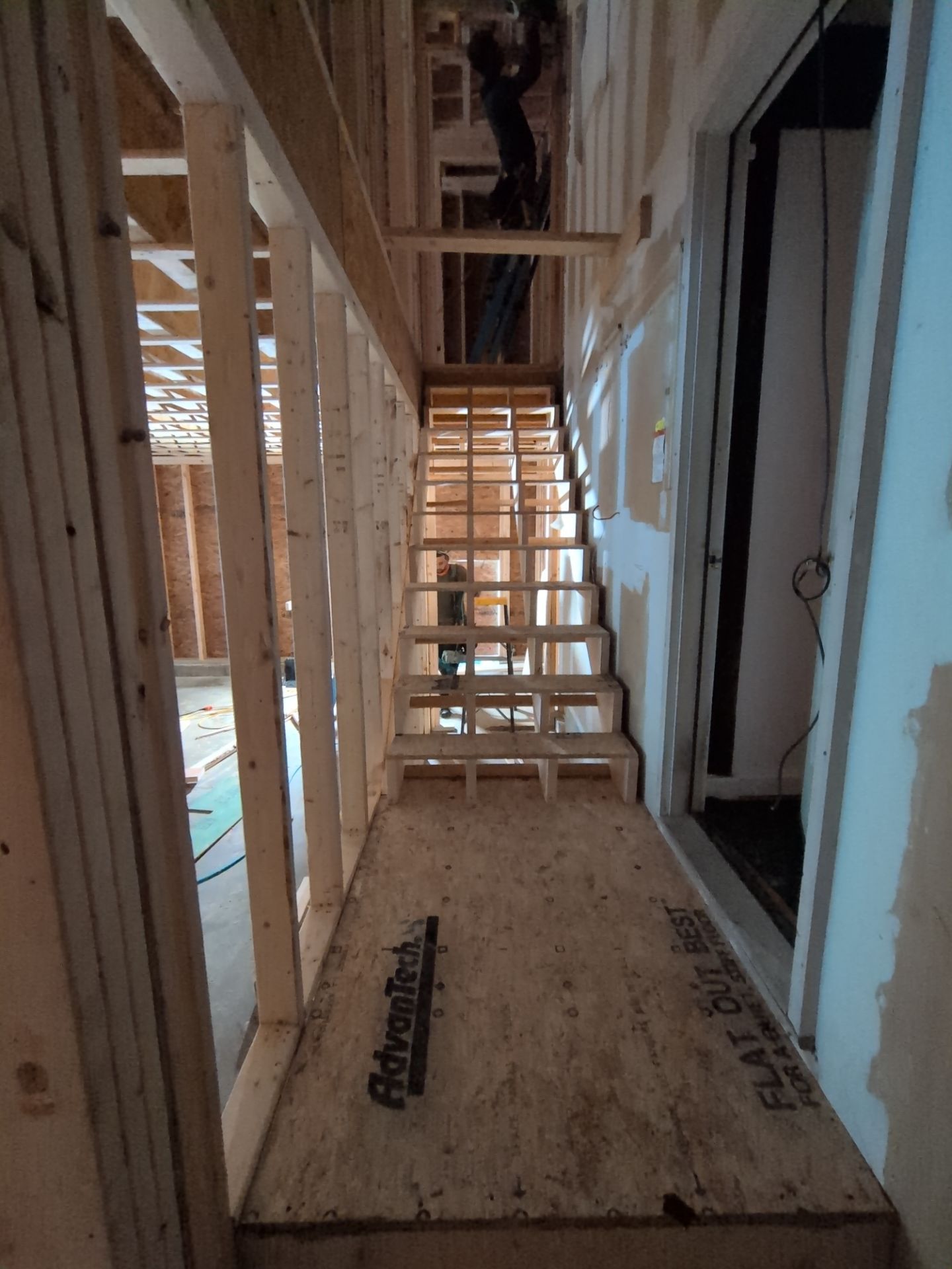 Custom ADU Construction with Vaulted In-Law Suite – LP SmartSide®, ZIP System® & Harvey® Windows by Sensible Home Solutions