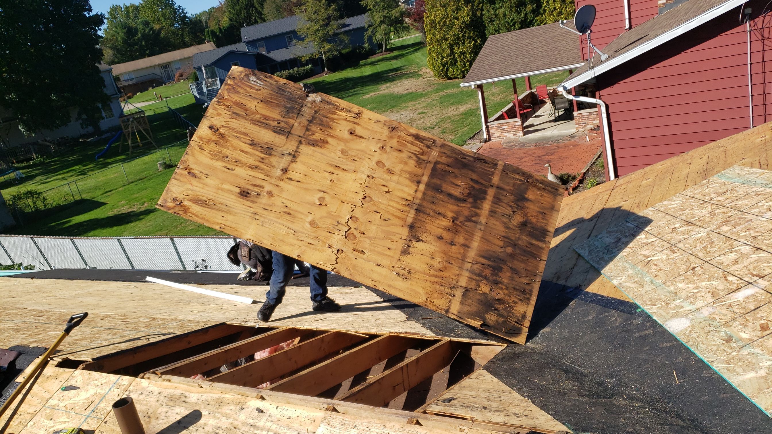 ATLAS PINNACLE COLOR: PRISTINE HEATHER DRIP EDGE: MUSKET BROWN by Eagle Eye Roofing