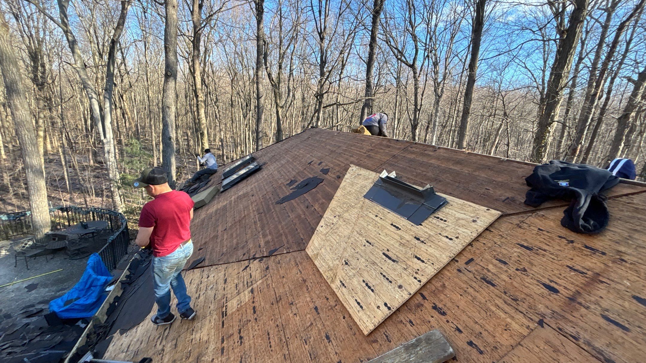 Roof Replacement using Owens Corning Colonial Slate by 180 Contractors