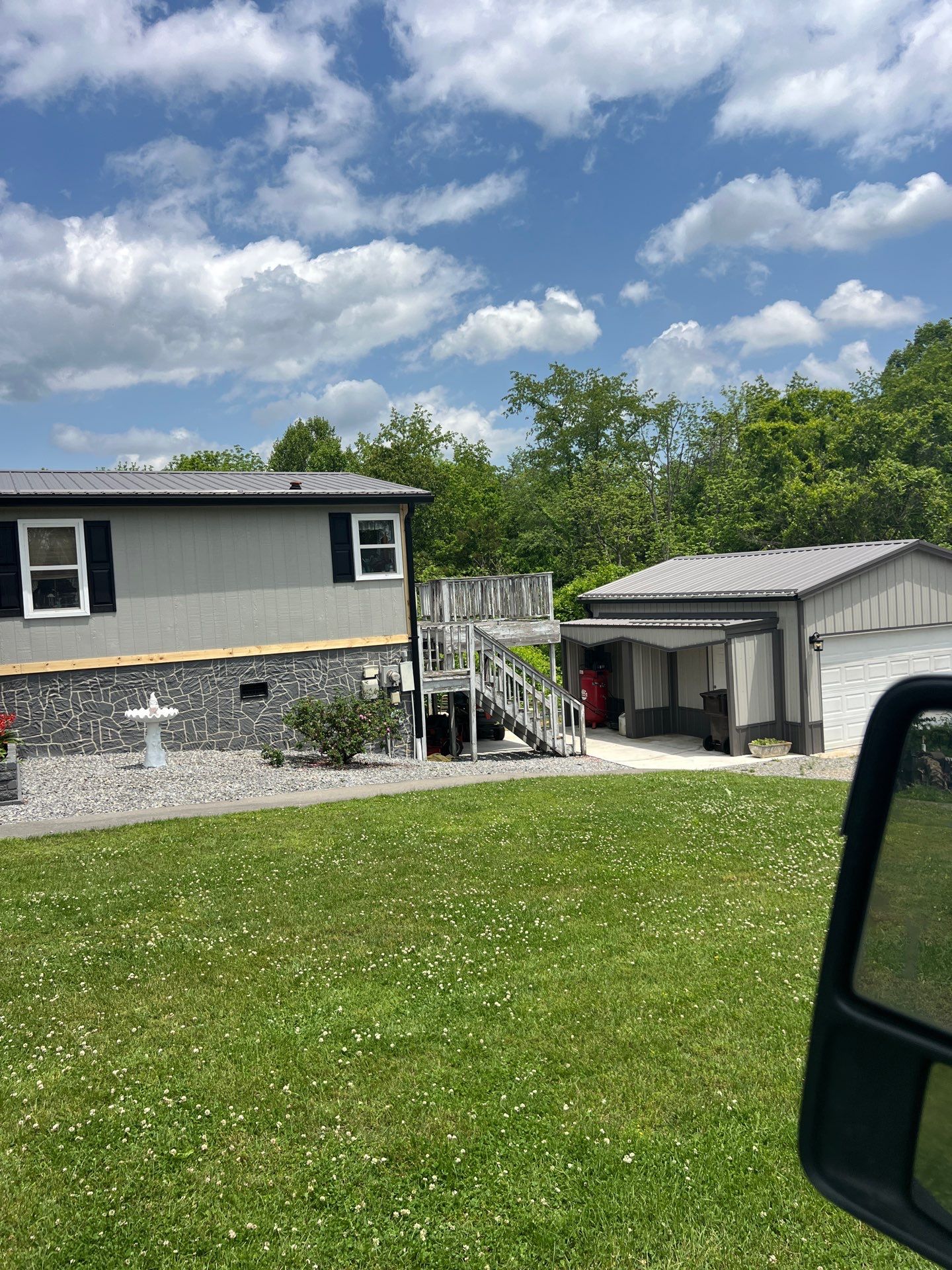 Hollingshead Residence by Omnia Roofing