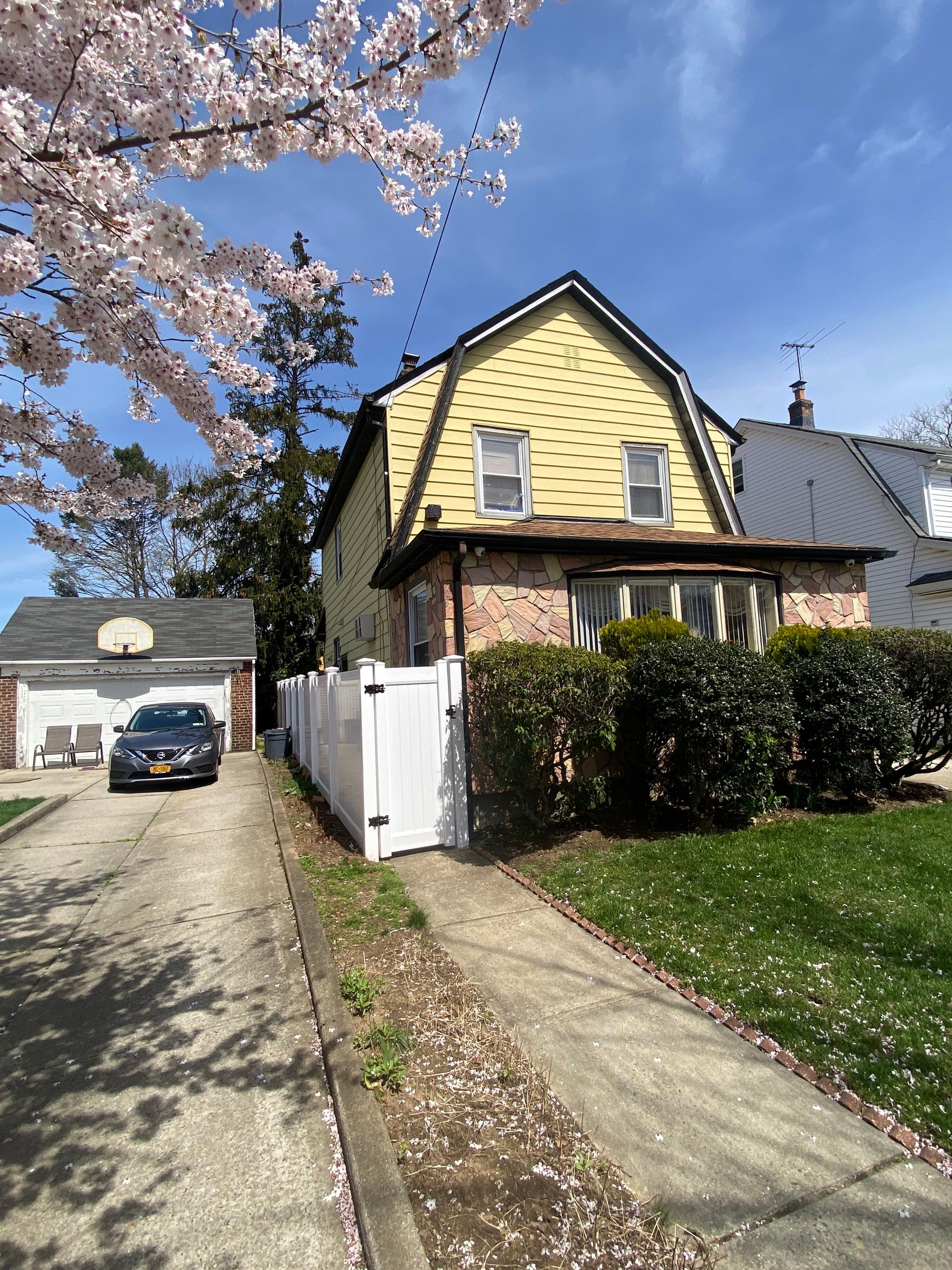 Full House Installation 5" black seamless gutters and 2x3 leaders using 5" black K style seamless gutters and 2x3 black leaders by Above All Gutters