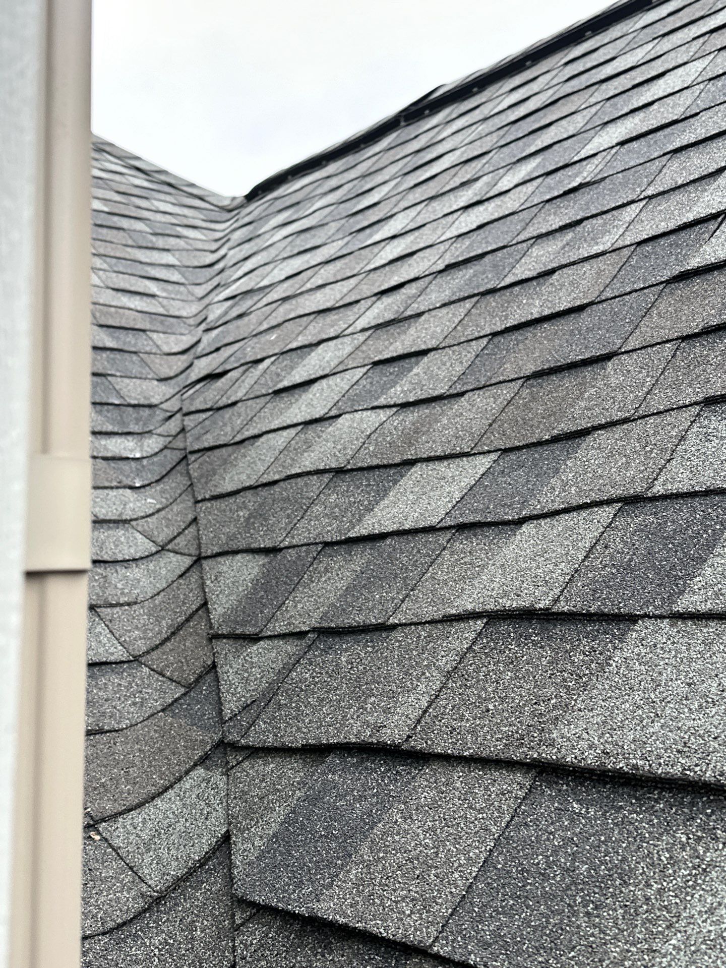 Roof Replacement using CertainTeed Landmark by 180 Contractors