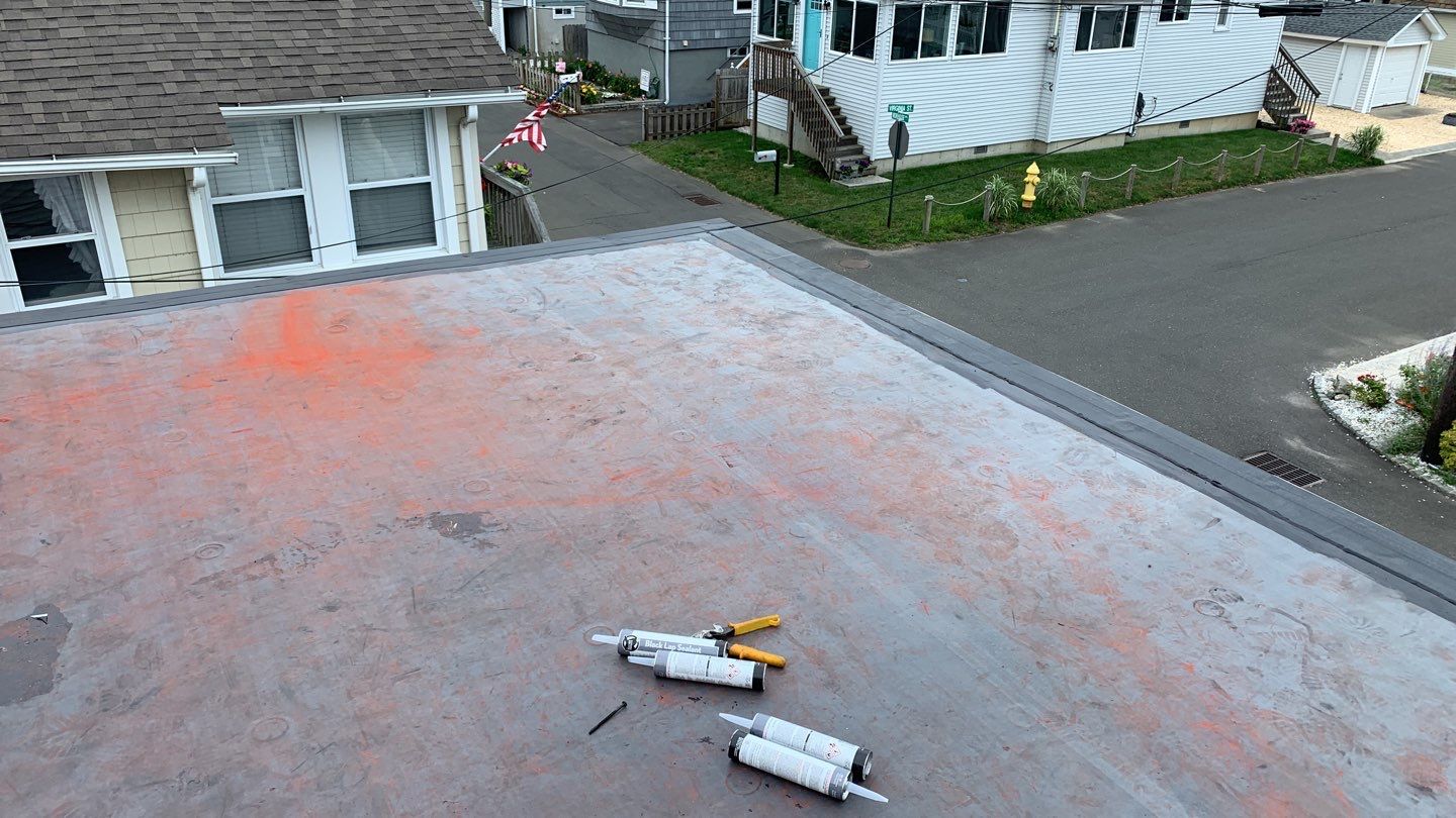 Deck Installation using trex over epdm roof by A Plus Exterior