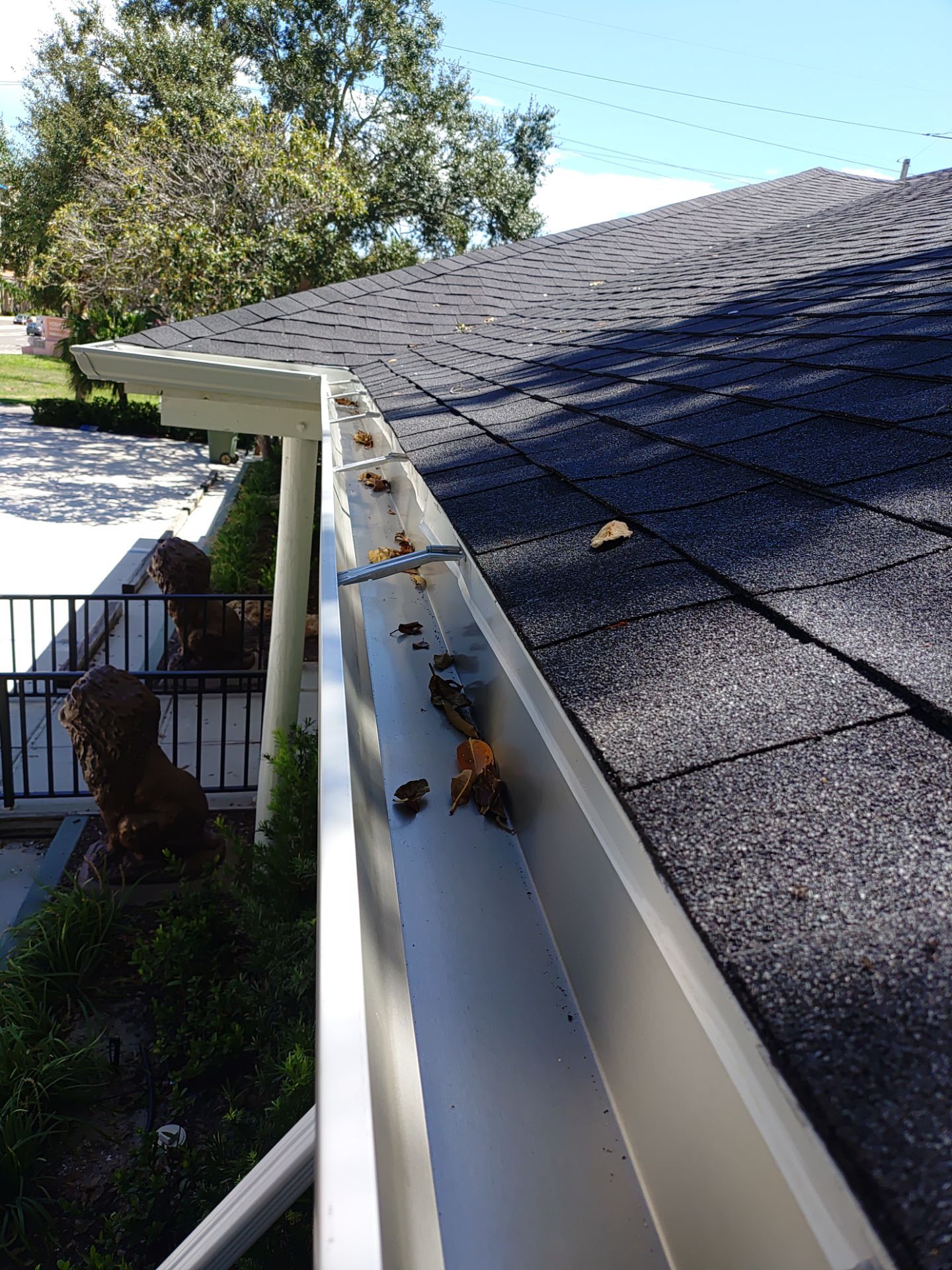 7-Inch Seamless Gutters Installed in Sarasota FL by Gutter Professor by Gutter Professors