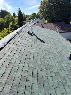 Residential Roofing Installation using GAF HDZ Shingles