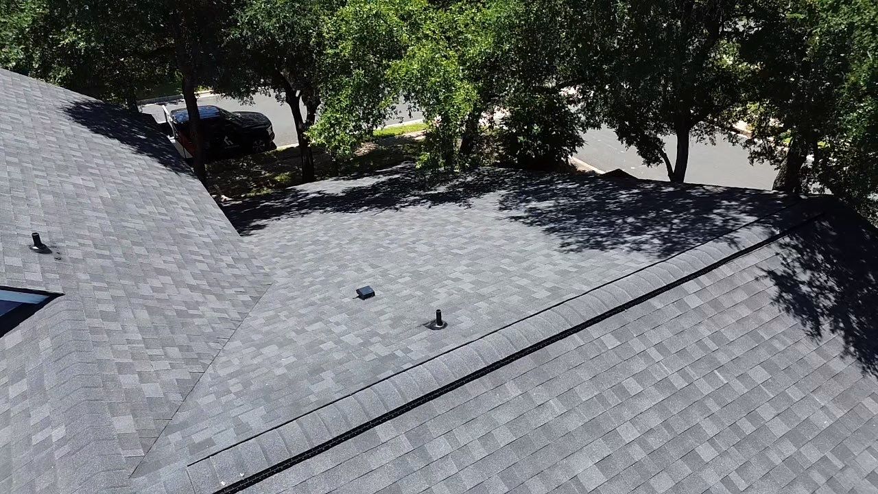 Onyx Black - Owens Corning TruDefinition Duration by RoofsOnly.com