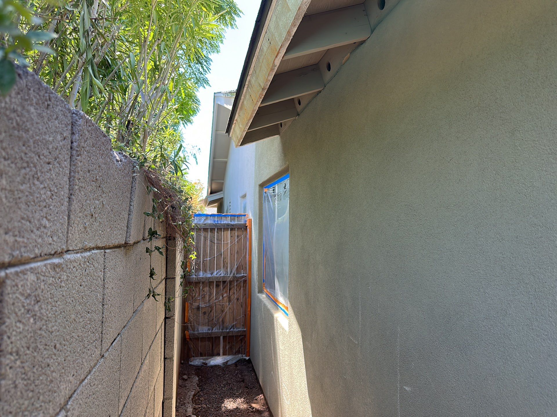 Exterior House Painting - Phoenix by Crash of Rhinos Painting & Garage Floors