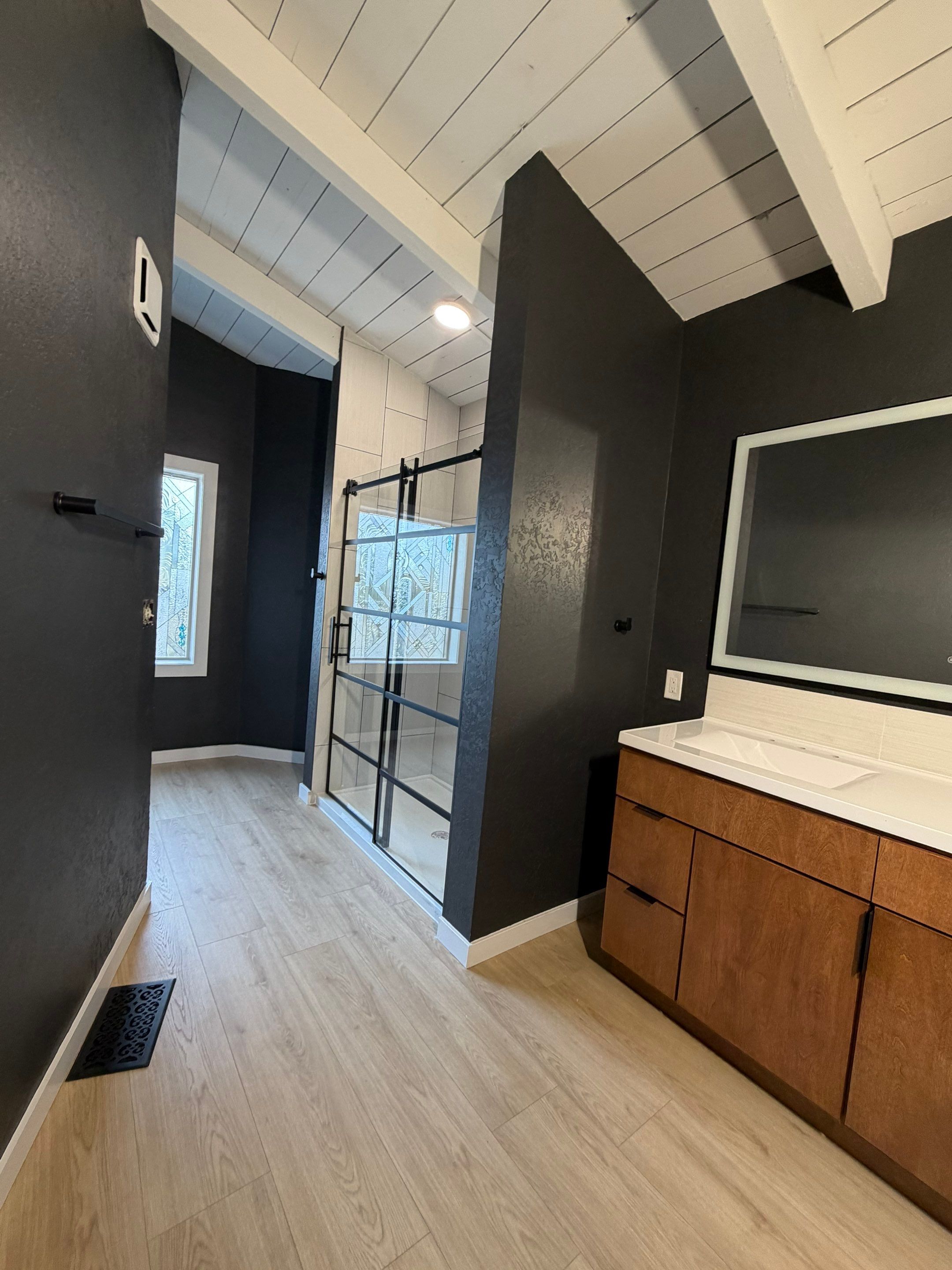 Bathroom Remodel by Handyman State LLC