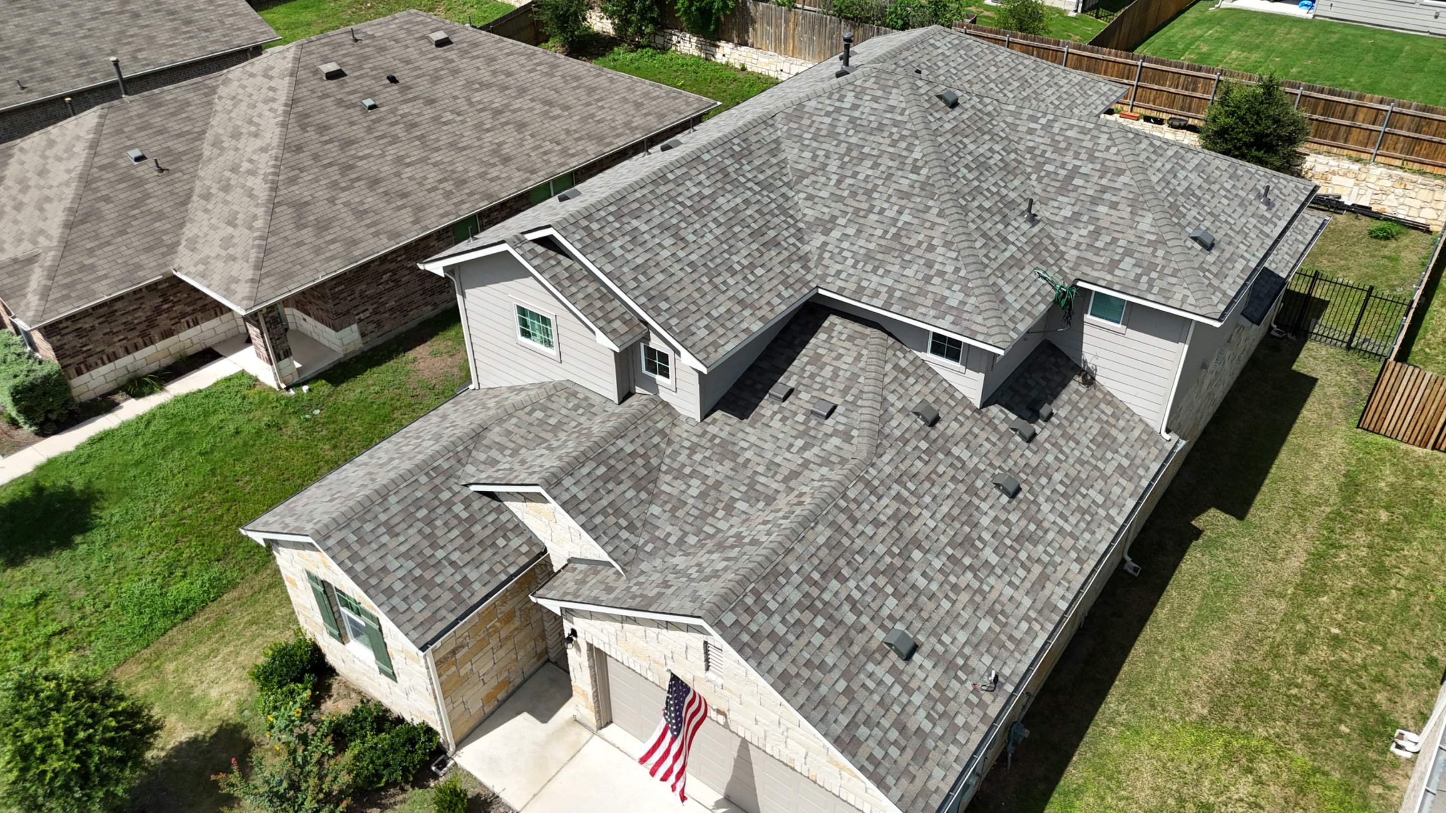 Driftwood - Owens Corning TruDefinition Duration by RoofsOnly.com