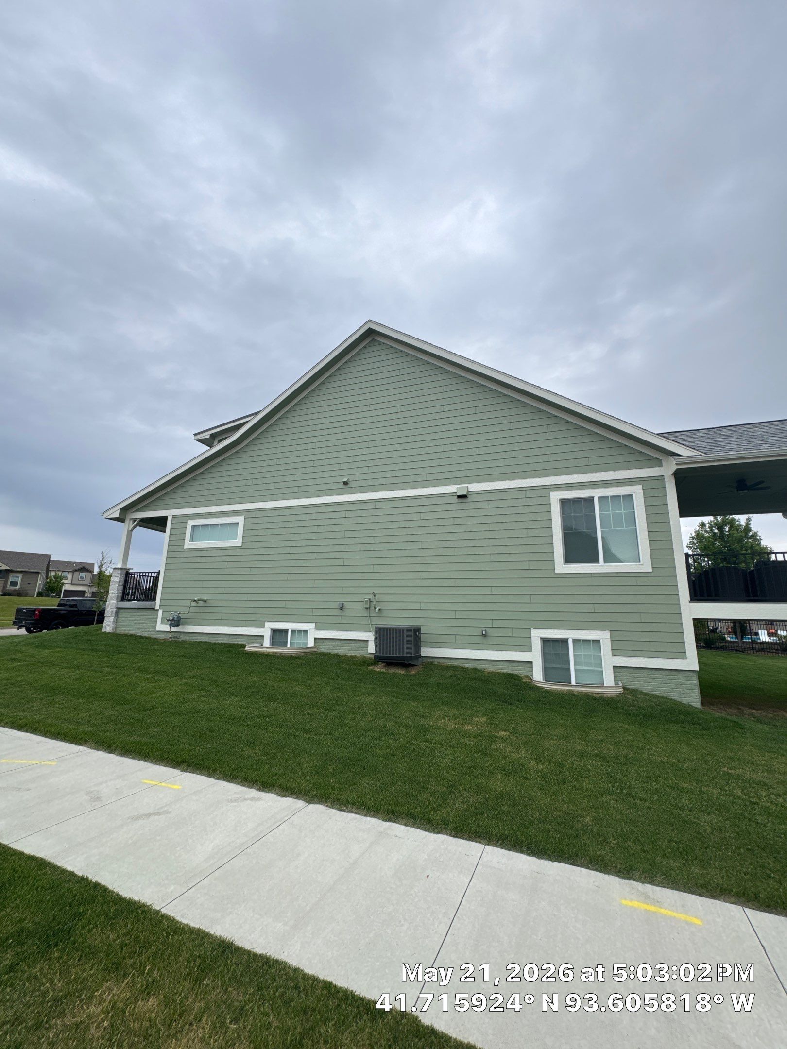 res ext repaint by Midwest Paint LLC