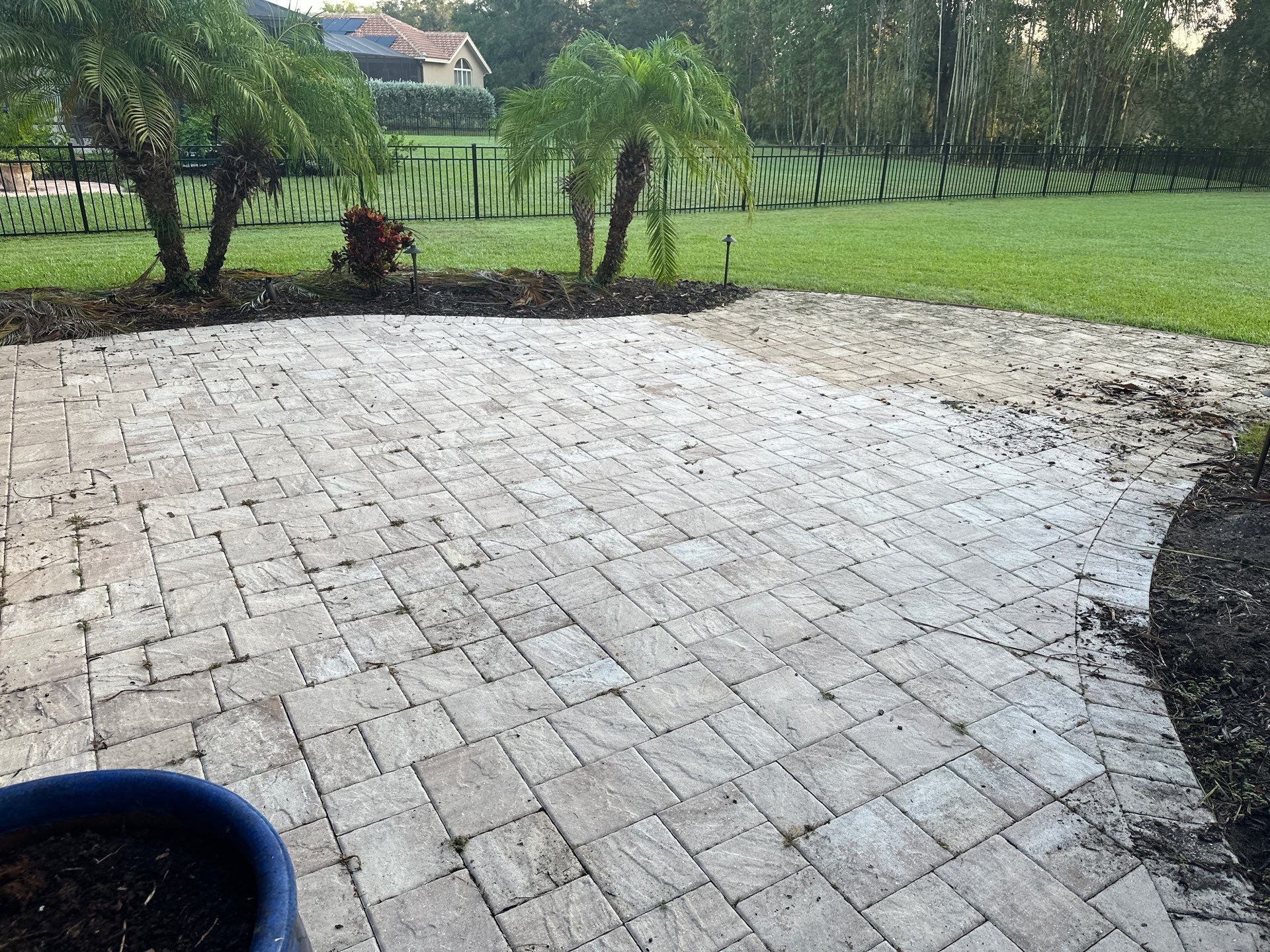 Paver Patio/Lanai & Driveway Cleaning in Winding River, Bradenton, FL | Sunshine AquaWash by Sunshine AquaWash