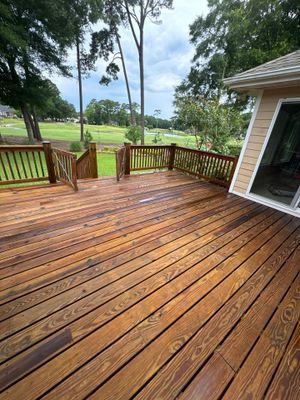 Weathered Deck using Wood Sealant