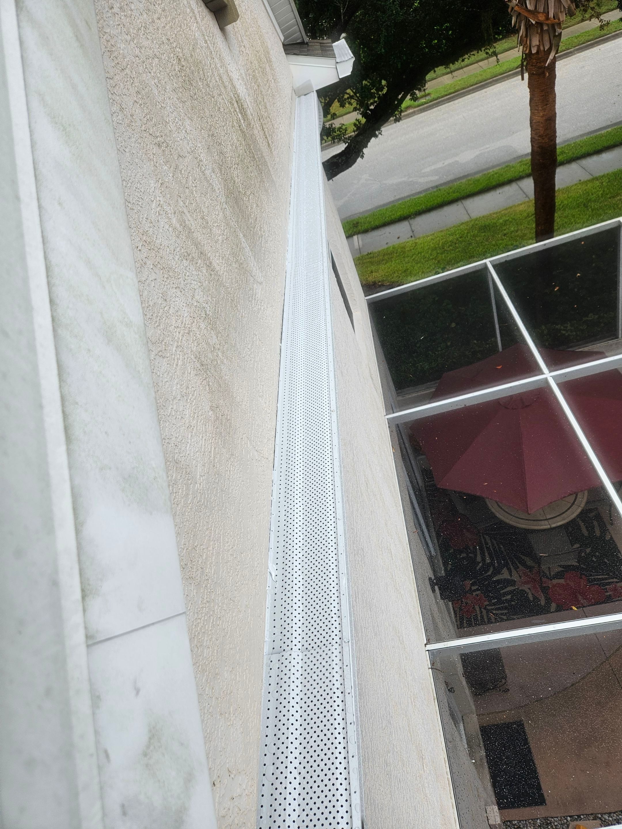 Gutter Cleaning Service and Gutter Guard in Fort Myers FL by Gutter Professors