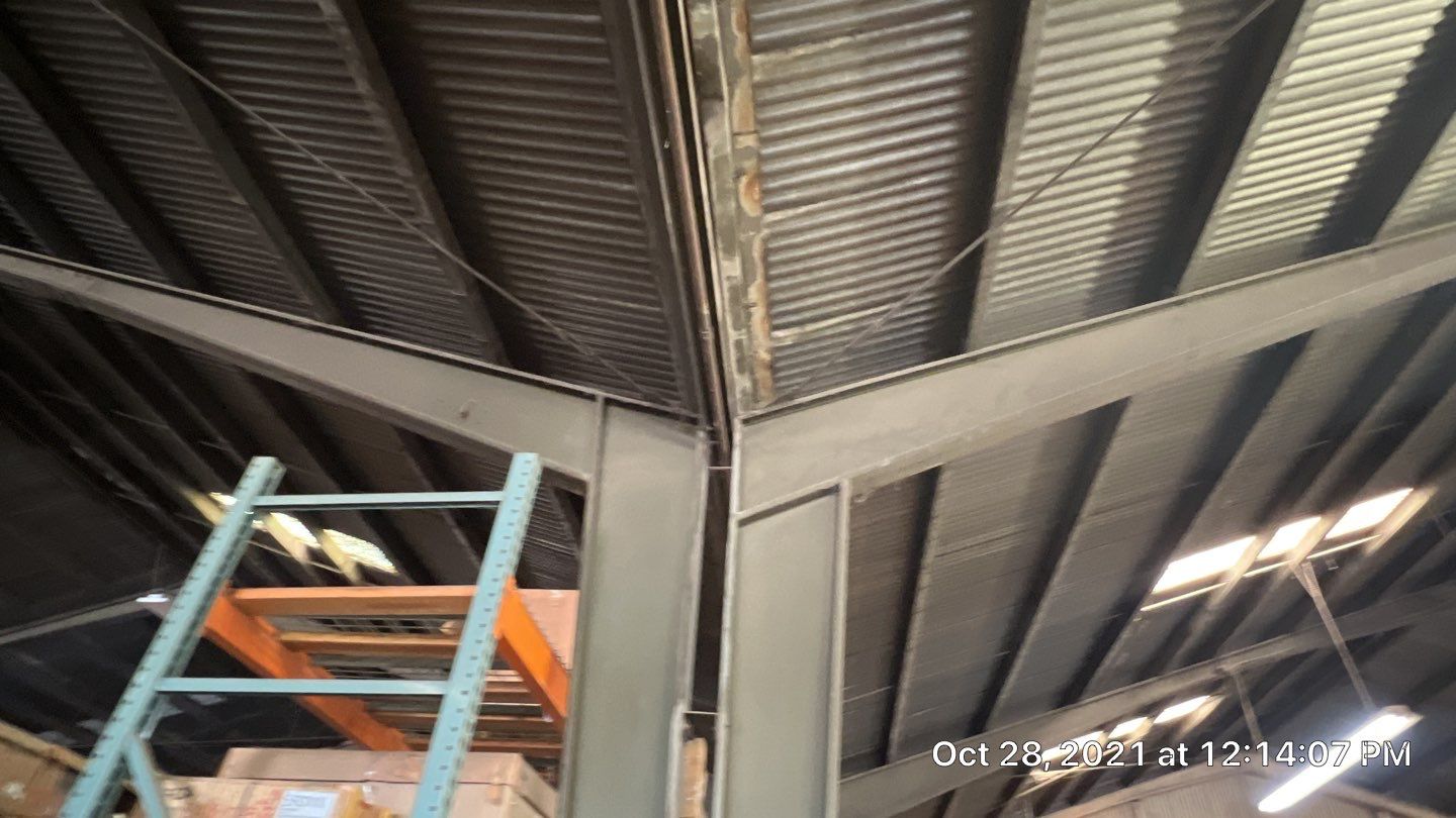 MR Roofing system using Conklin BenchPly system with PUMA top coat by Straight Edge Roofing Inc