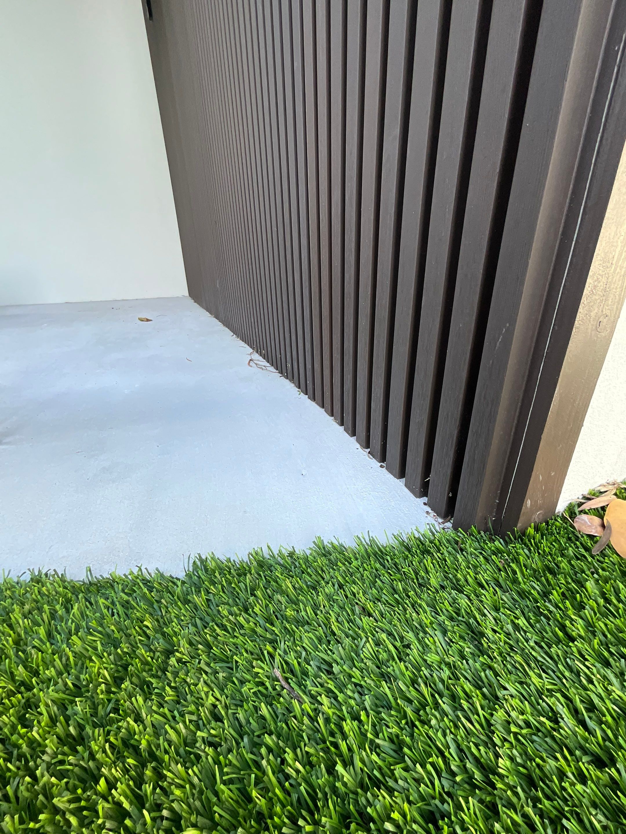 Outdoor BBQ - East Boca Raton by Hevi Tile