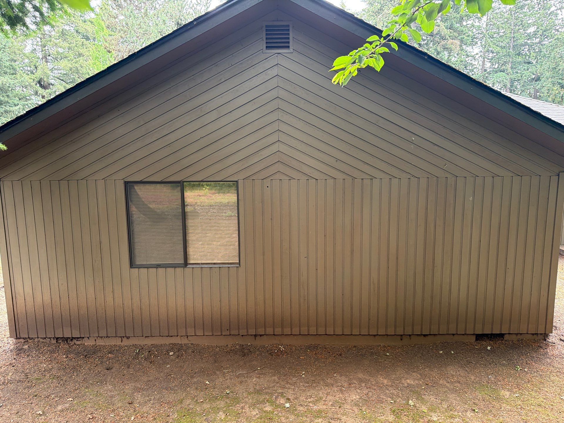 House Exterior Painting by Handyman State LLC