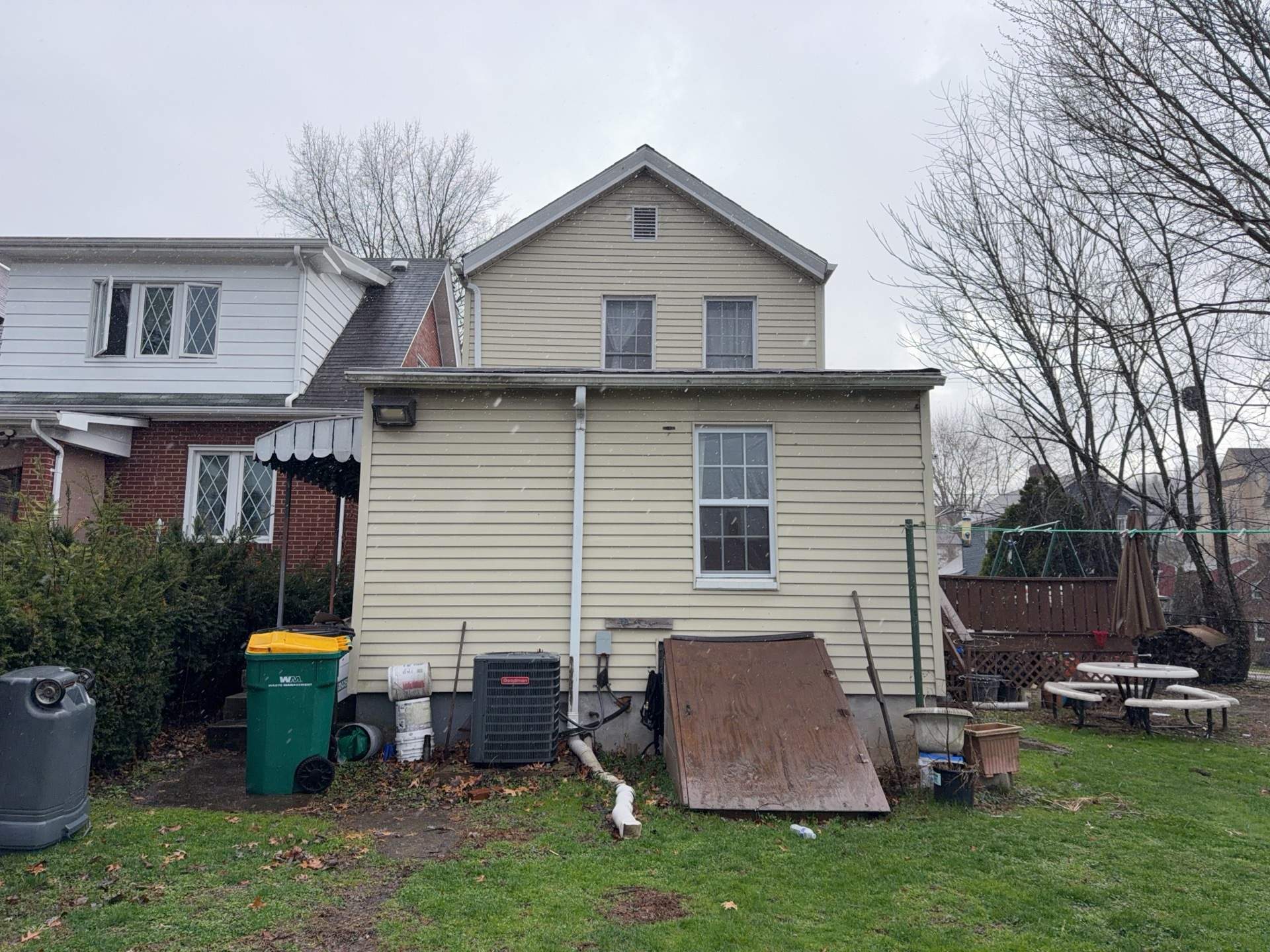 Beautiful Vinyl Siding Renovation in Clairton by Ideal Siding Pittsburgh