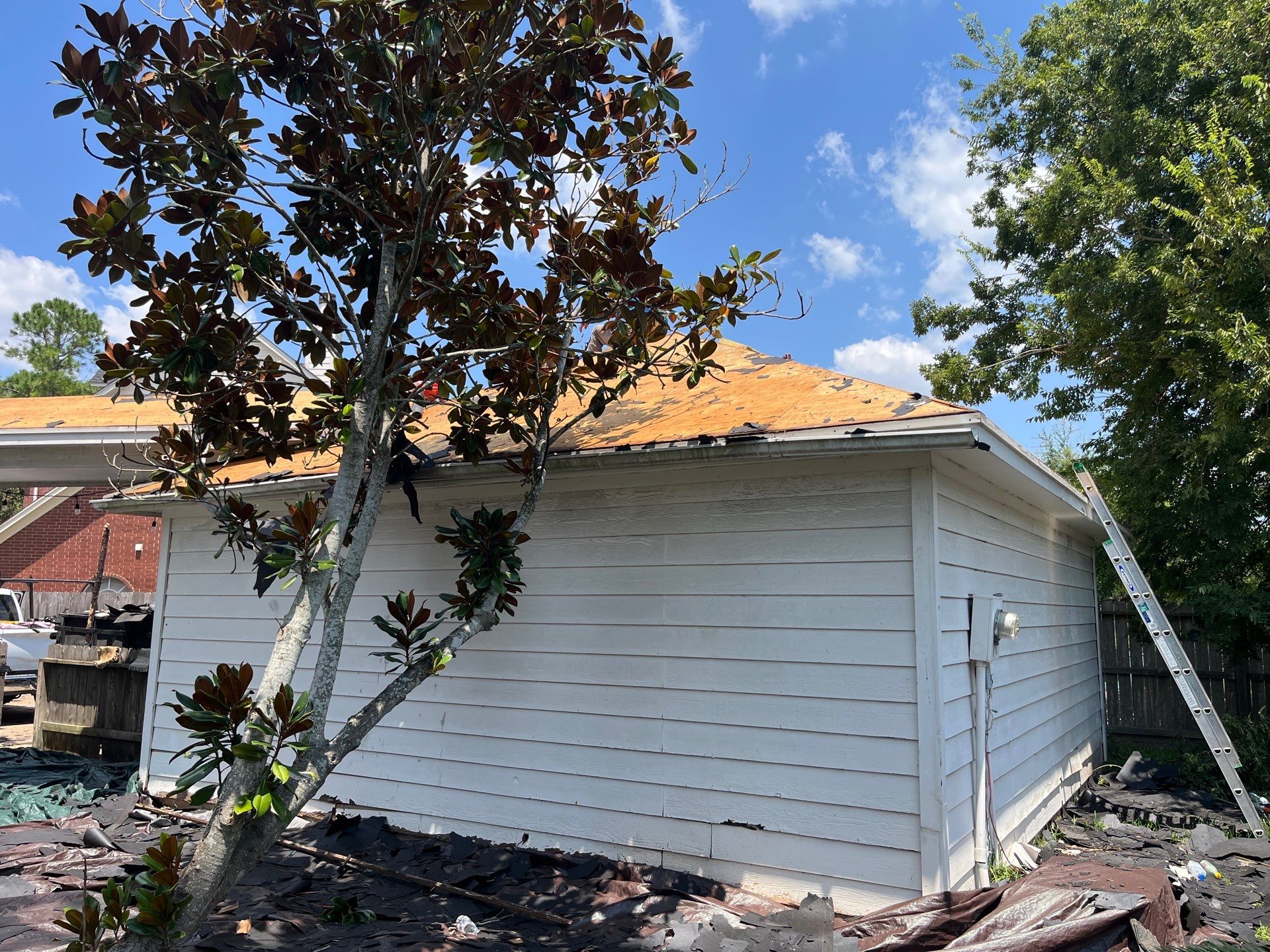 Residential Roofing Installation using Owen's Corning Duration (Lifetime) Shingles by Roof Repair Company