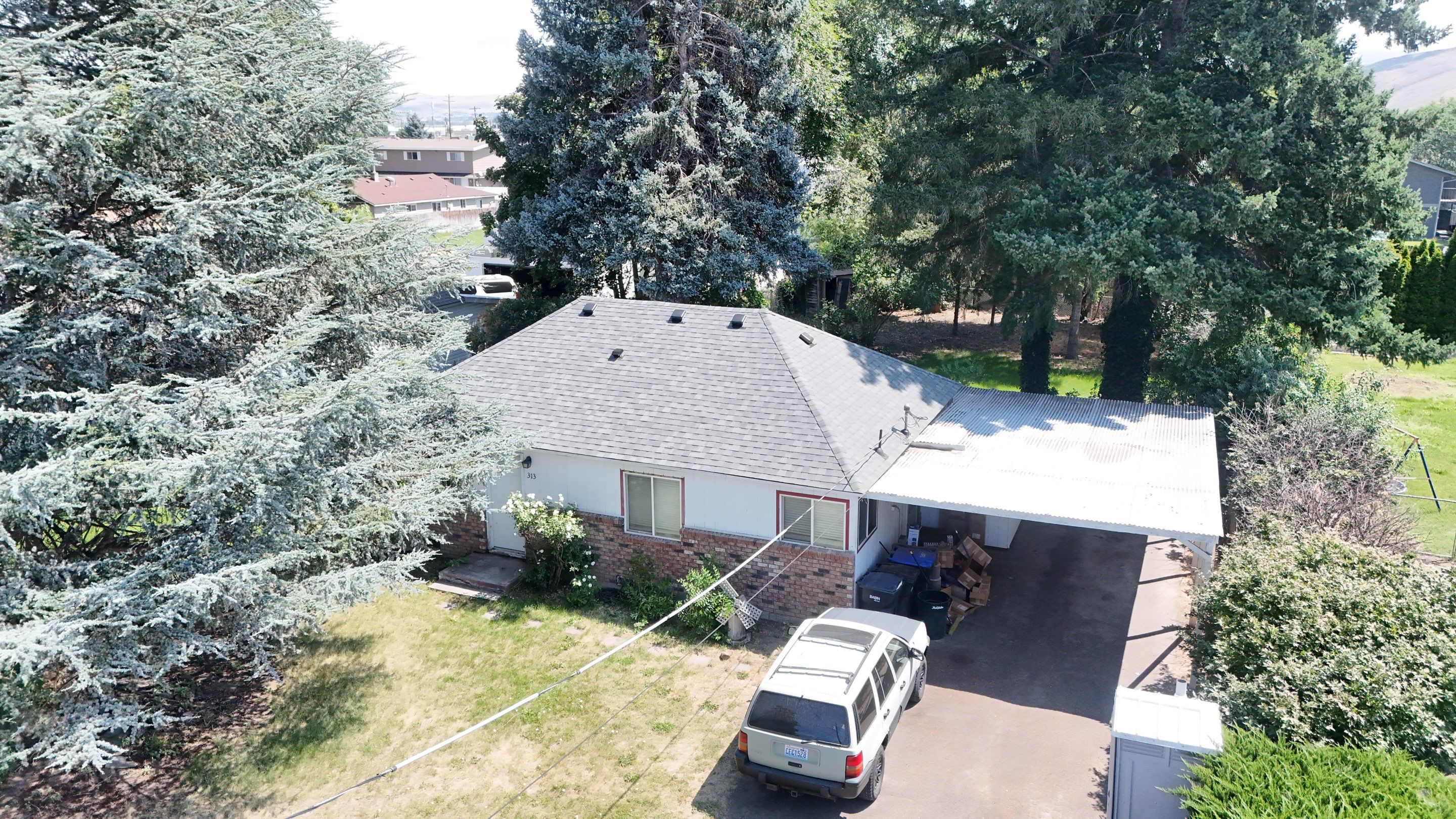 South 3rd Street Selah Washington by Alpine Roofing