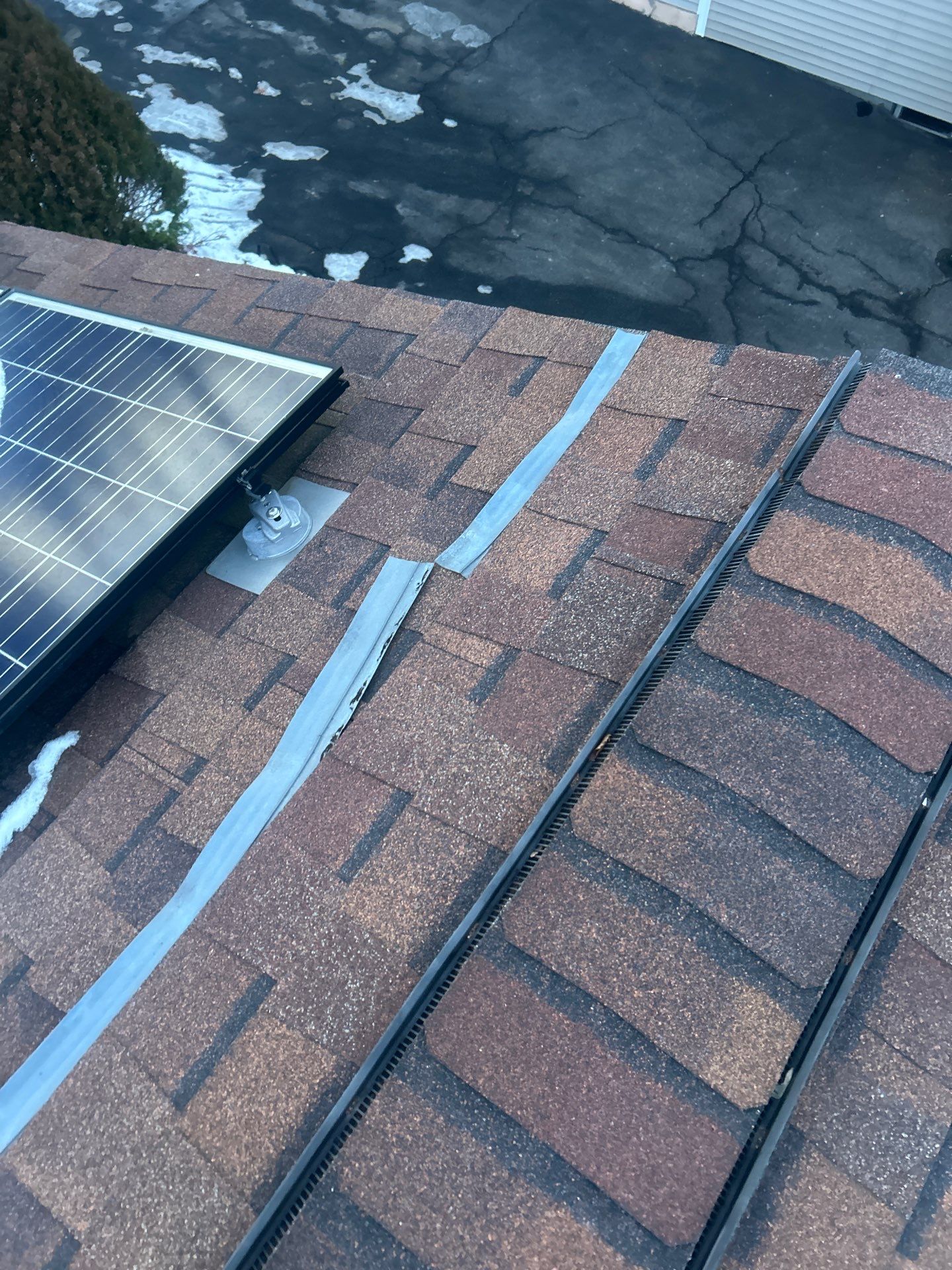 Ice Dam Removal & Snow Removal in Woburn, MA by Mighty Dog Roofing of Greater Middlesex County
