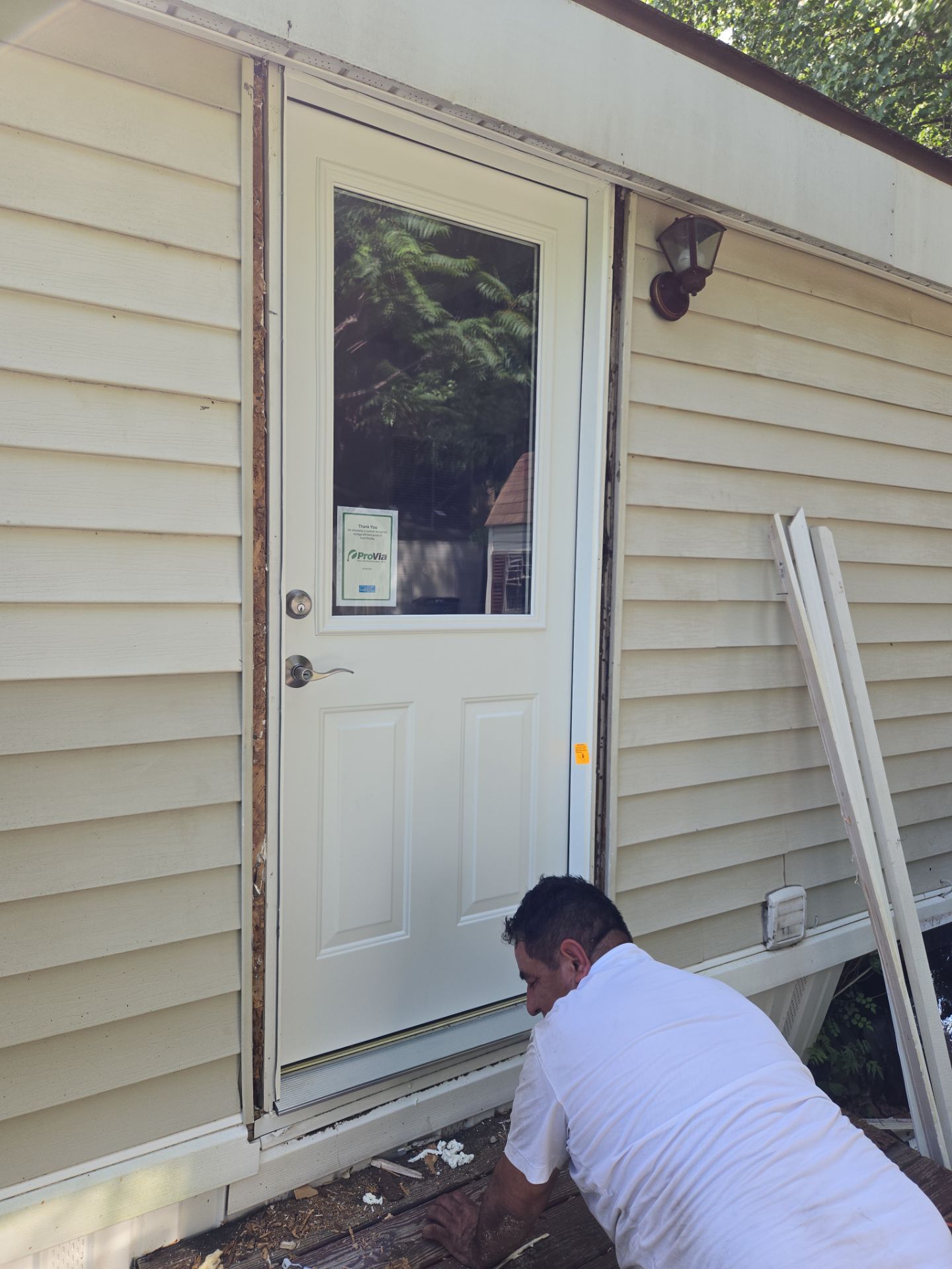 17 windows, 2 Entry doors and 1 Storm door by Window Depot of Annapolis