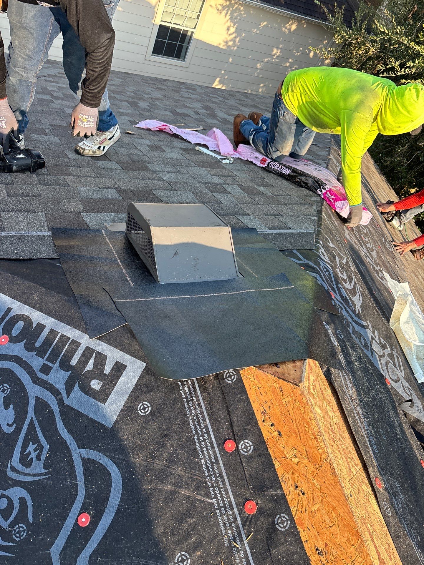Residential Roofing Installation using Owen's Corning Duration (Lifetime) Shingles by Roof Repair Company
