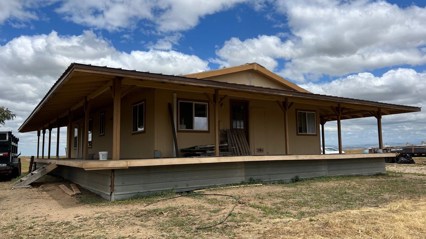 Metal roofing installation using Standing seam metal roofing system by Straight Edge Roofing Inc