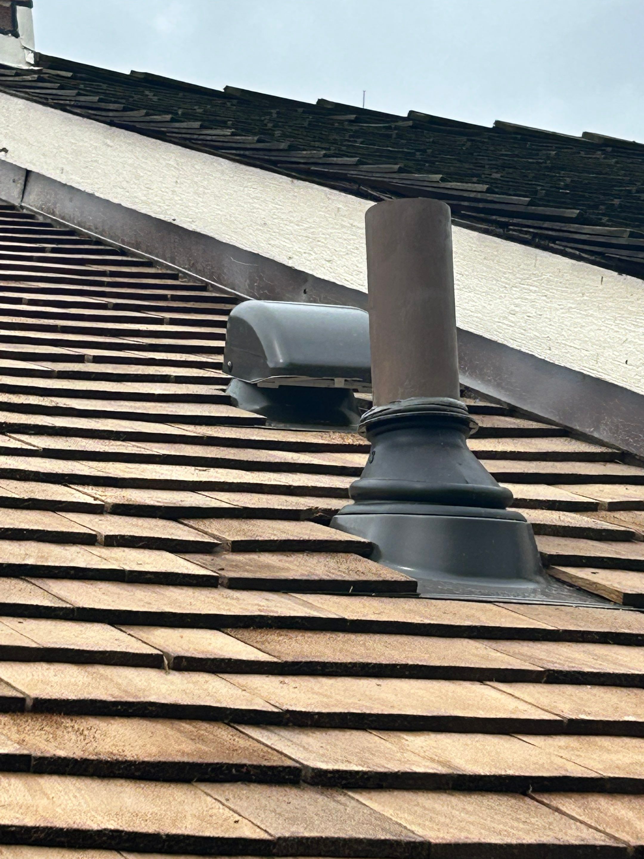 Arlington: Residential Roof Replacement with Perfection CCA-Treated Cedar Shakes by RM Banning, Inc.