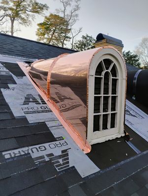 Onyx Black Shingle w/ Copper Upgrades