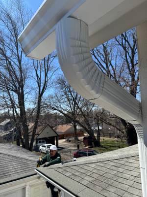Turtle Shell gutter protection installation in Aurora, IL 60505, photograph 19
