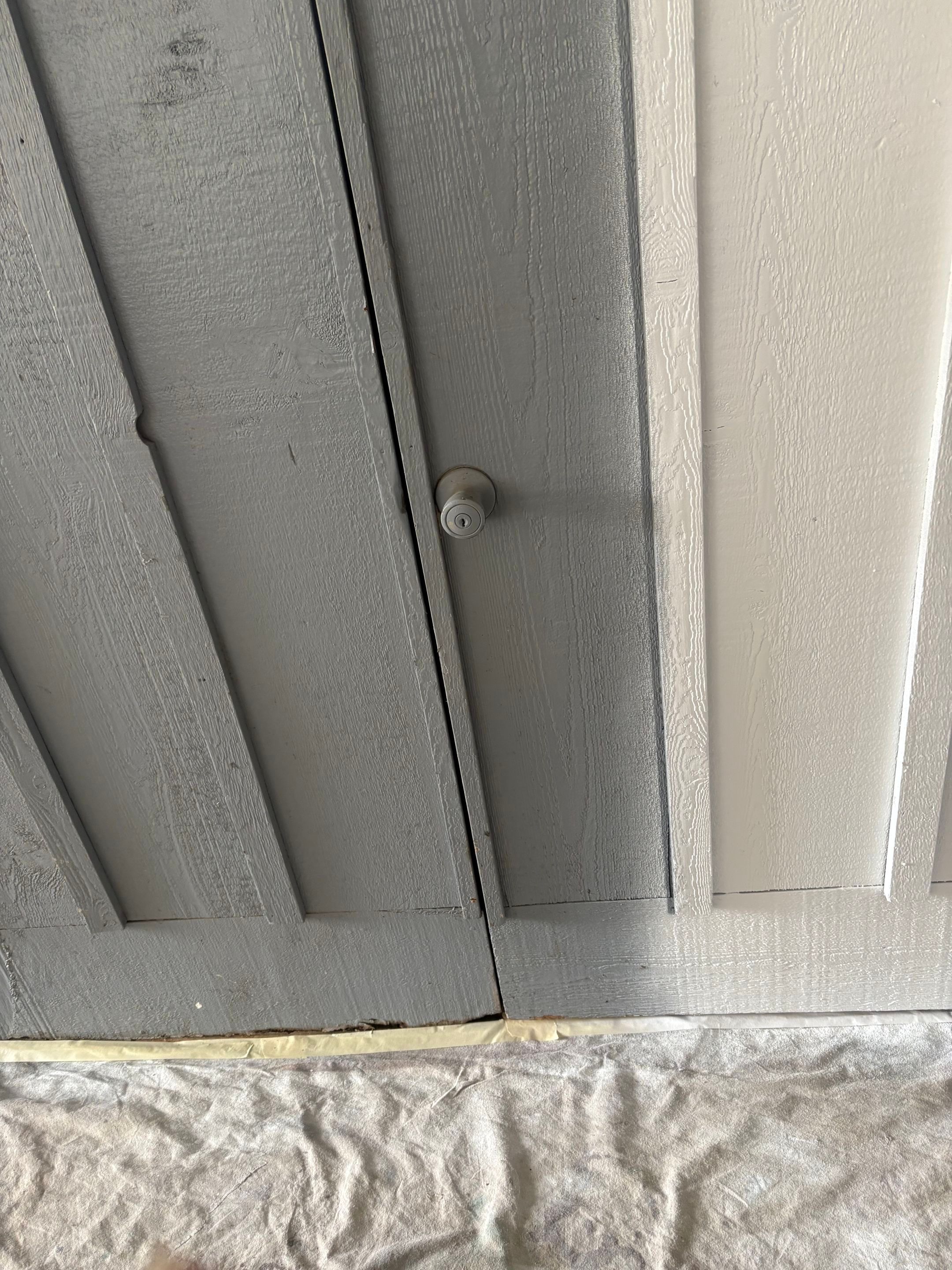 From Gray to Modern White: Exterior Repaint in Tyler, TX by Quality Coats Painting
