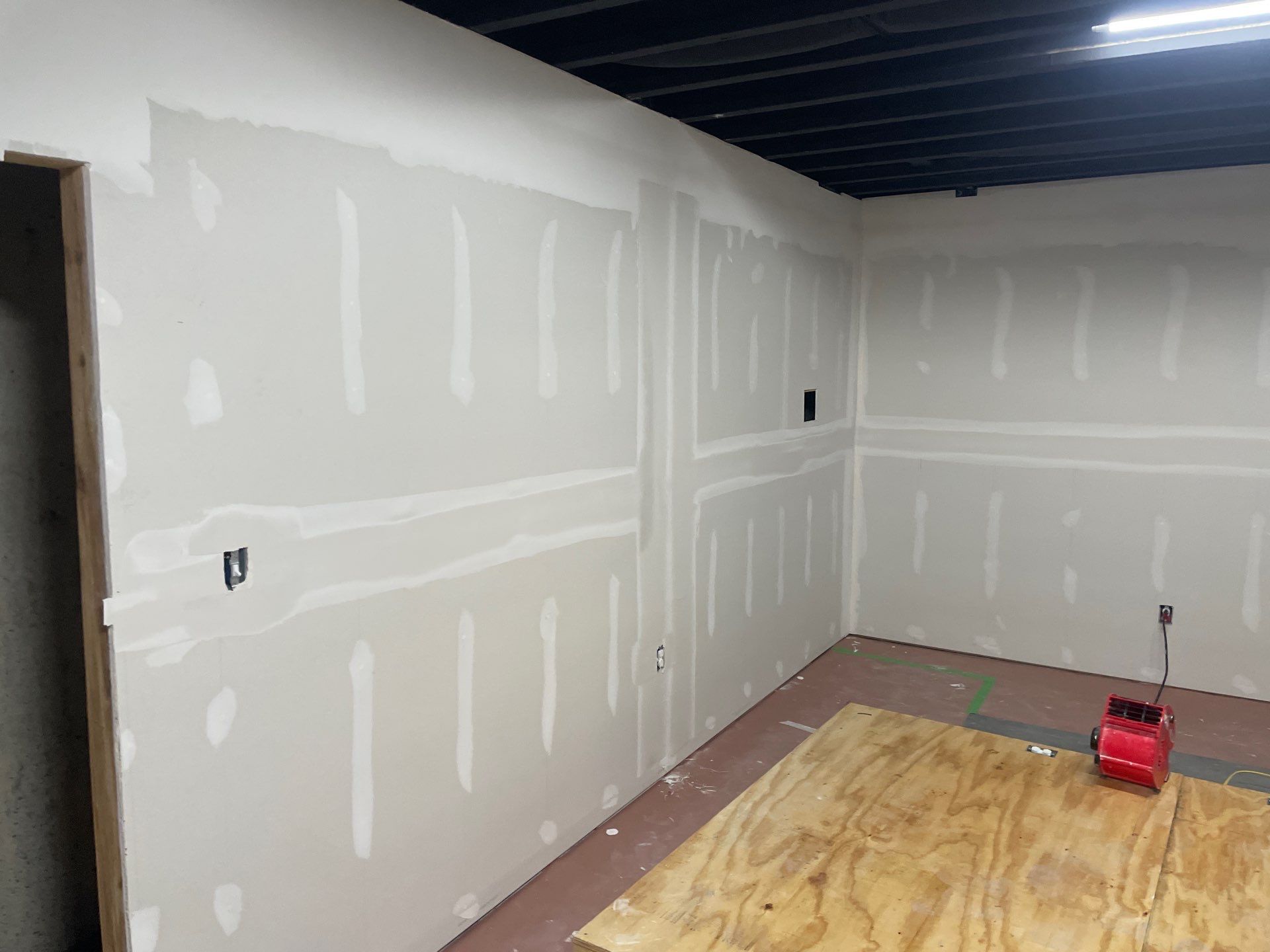 Project in Cape Girardeau by Duncan Painting And Wallcovering