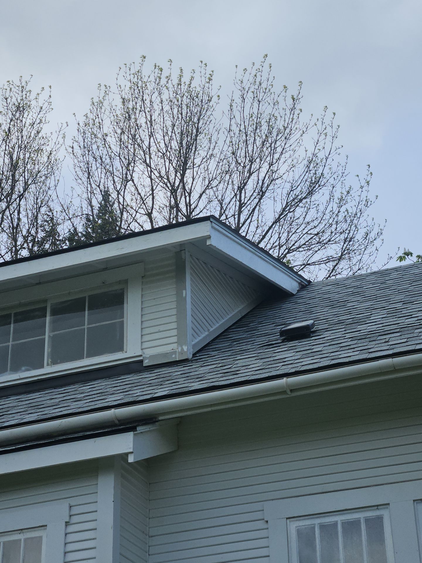 Residential Roofing Installation using IKO Dynasty (Color: Frostone Grey) by Orezona Building & Roofing Company, Inc.