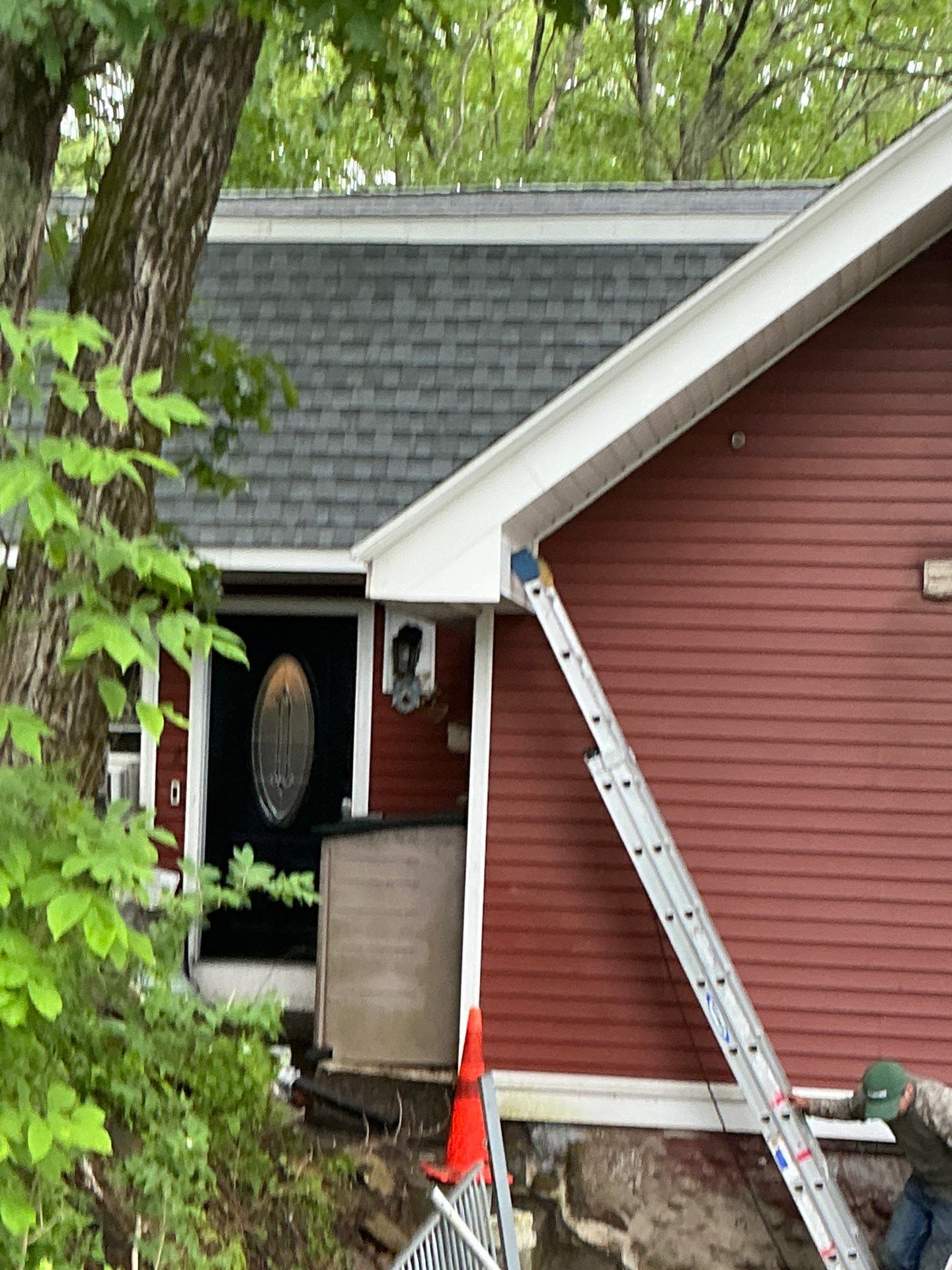 Leak Repair & Roof Wash – Groton, MA by Mighty Dog Roofing of Greater Middlesex County