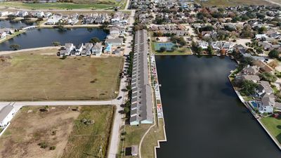 Bay Meadows Townhomes 