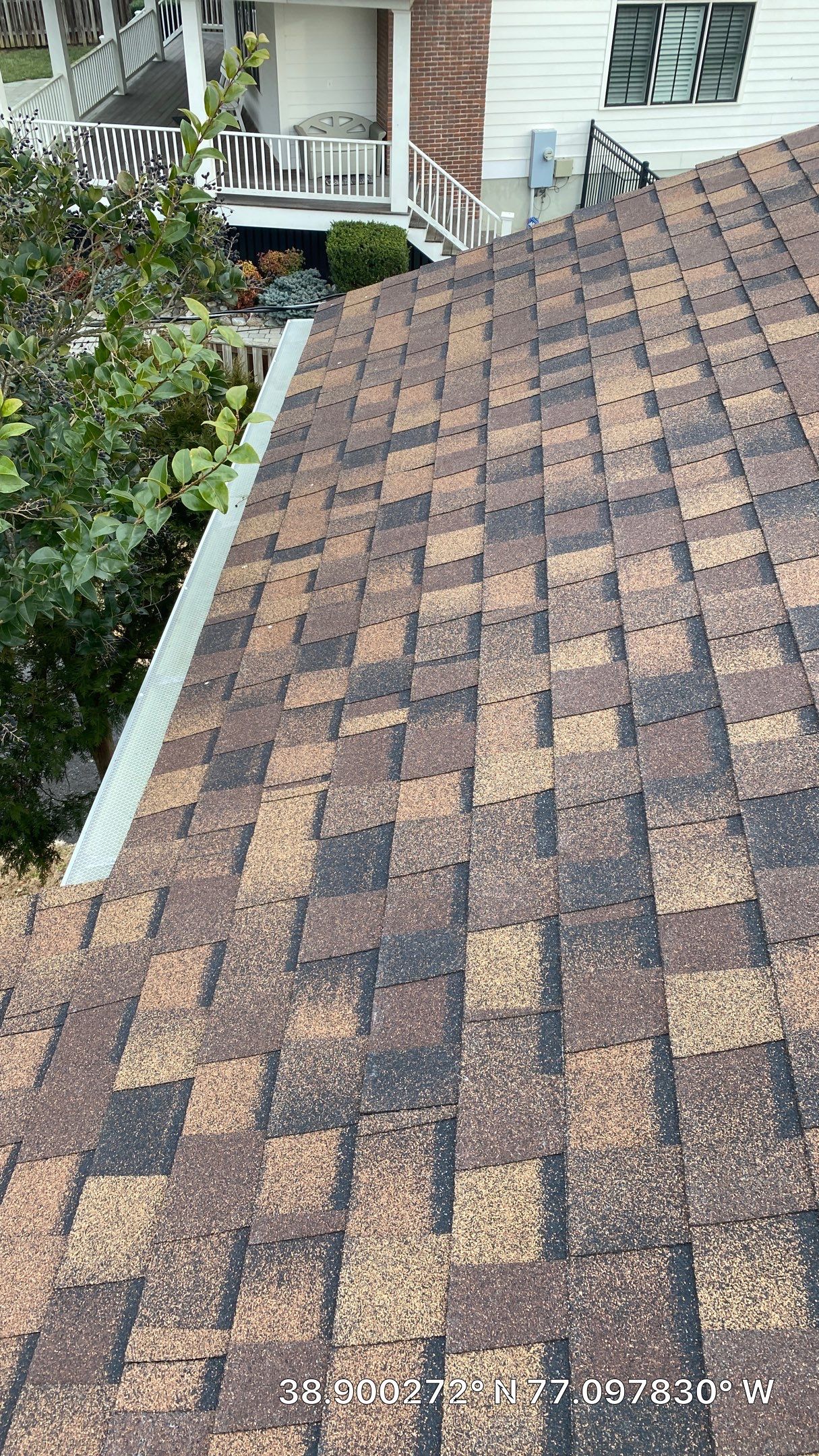 Arlington: CertainTeed Landmark Pro Designer Shingles in Max Def Burnt Sienna by RM Banning, Inc.