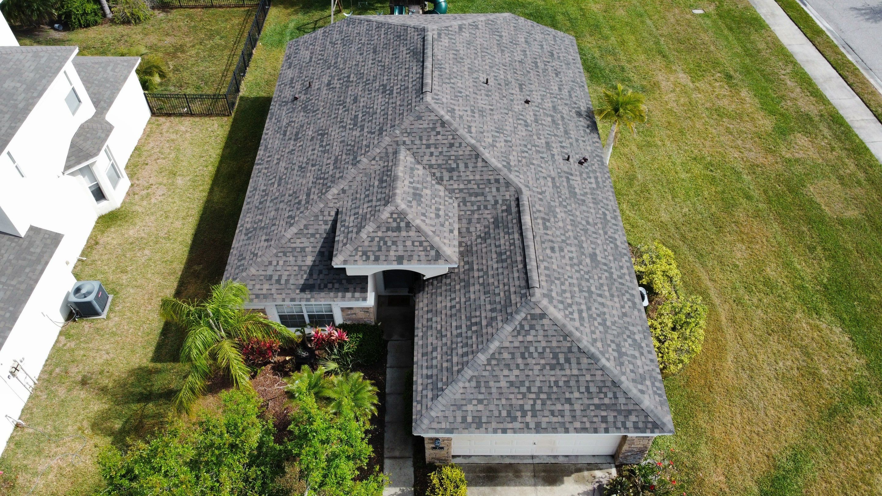 Roof replacement in Parrish FL, by Steadfast Roofing 